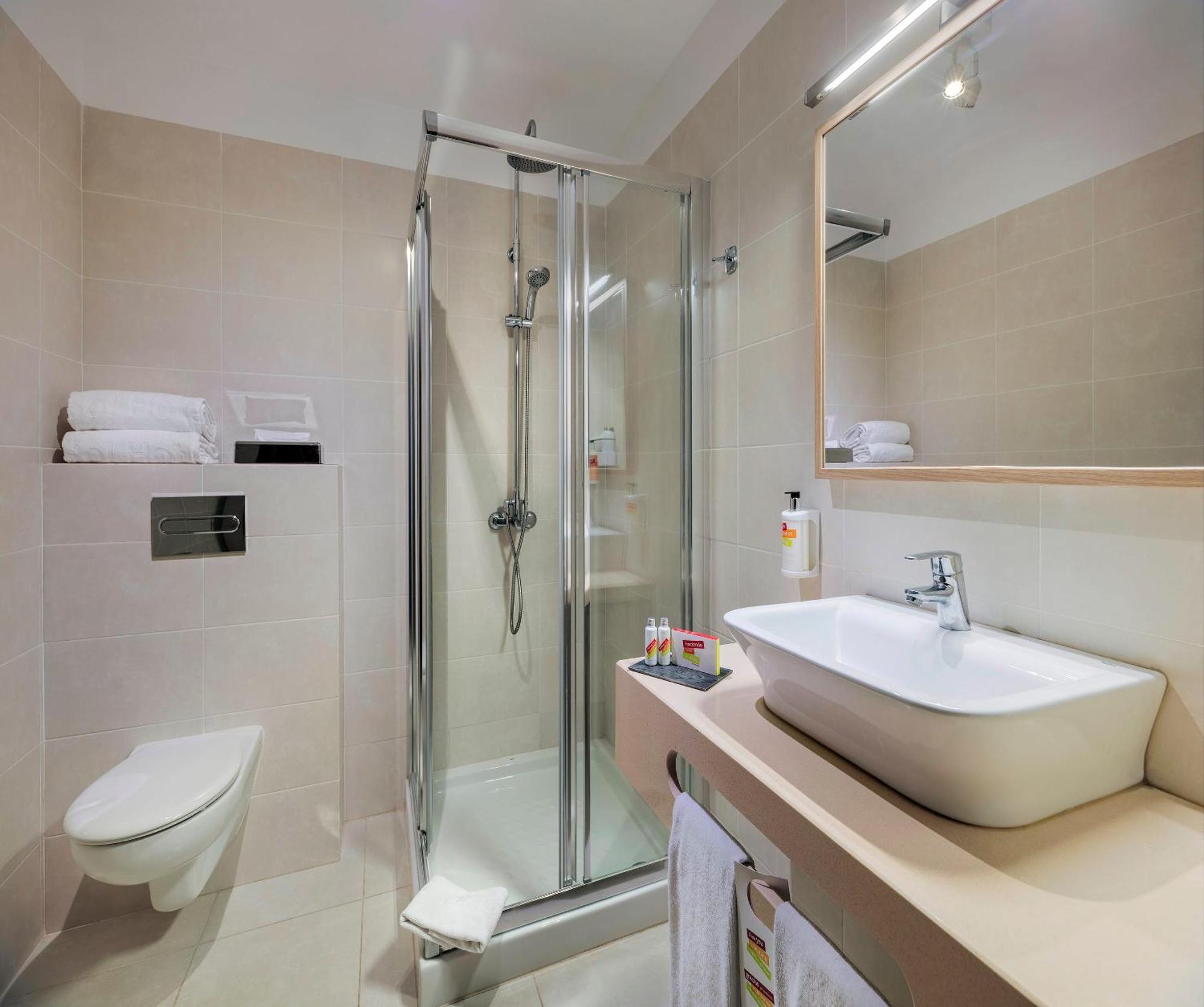 One-Bedroom Apartment,1756416134:JPEG