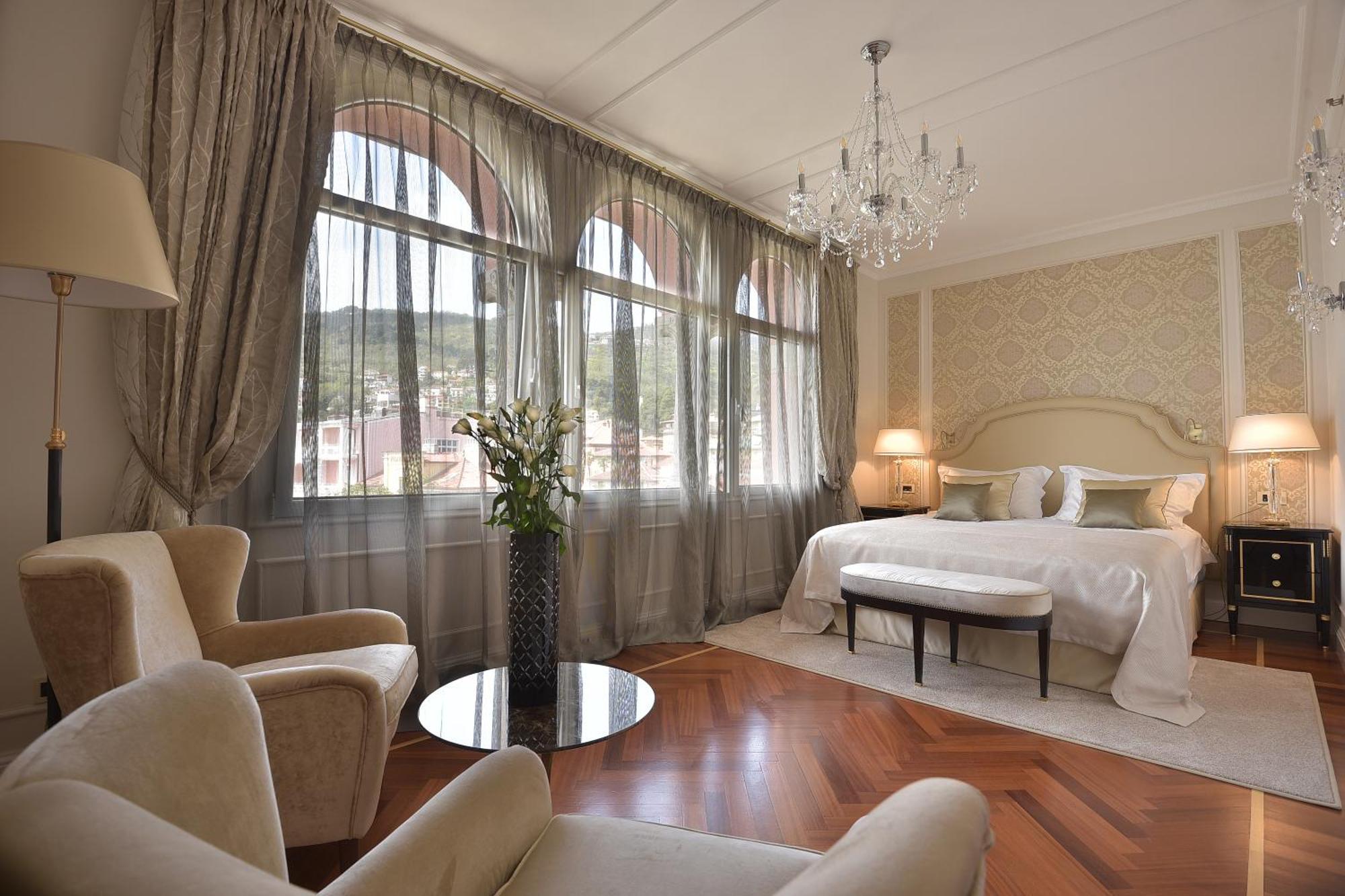 Deluxe Suite Sea View