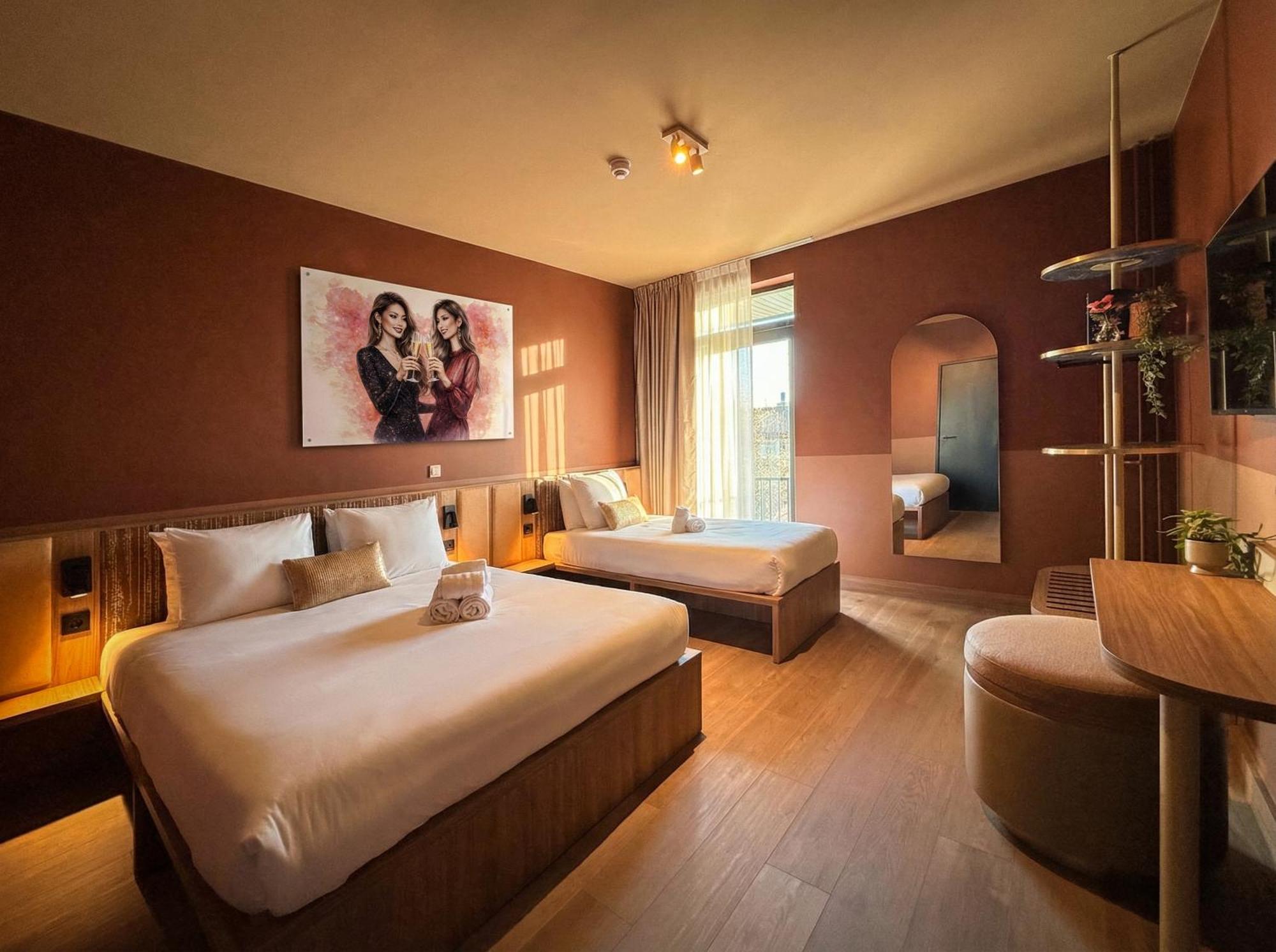 Deluxe Triple Room