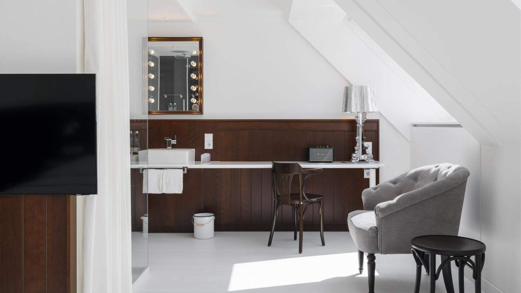 Loft Room