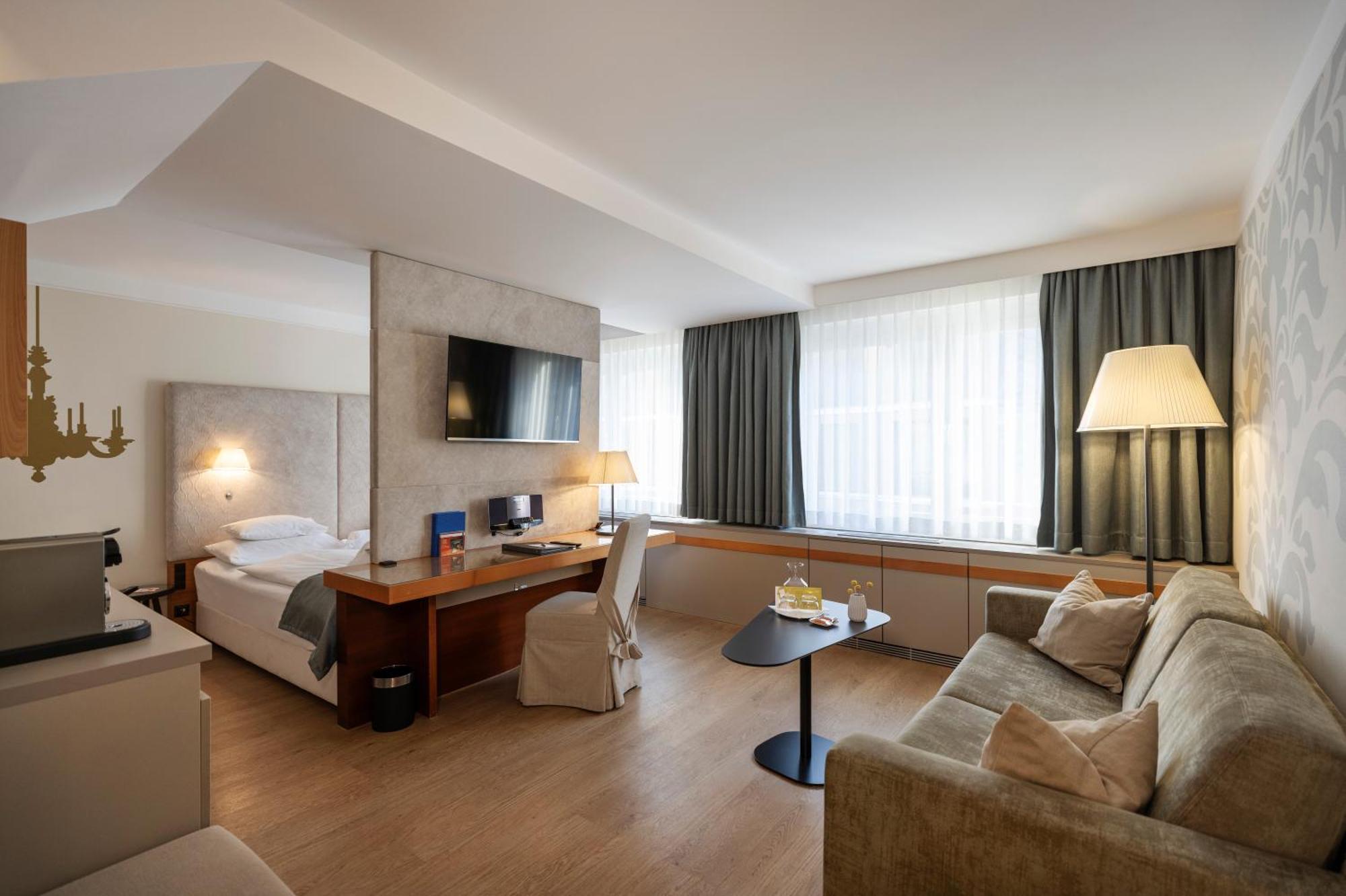 Junior Suite