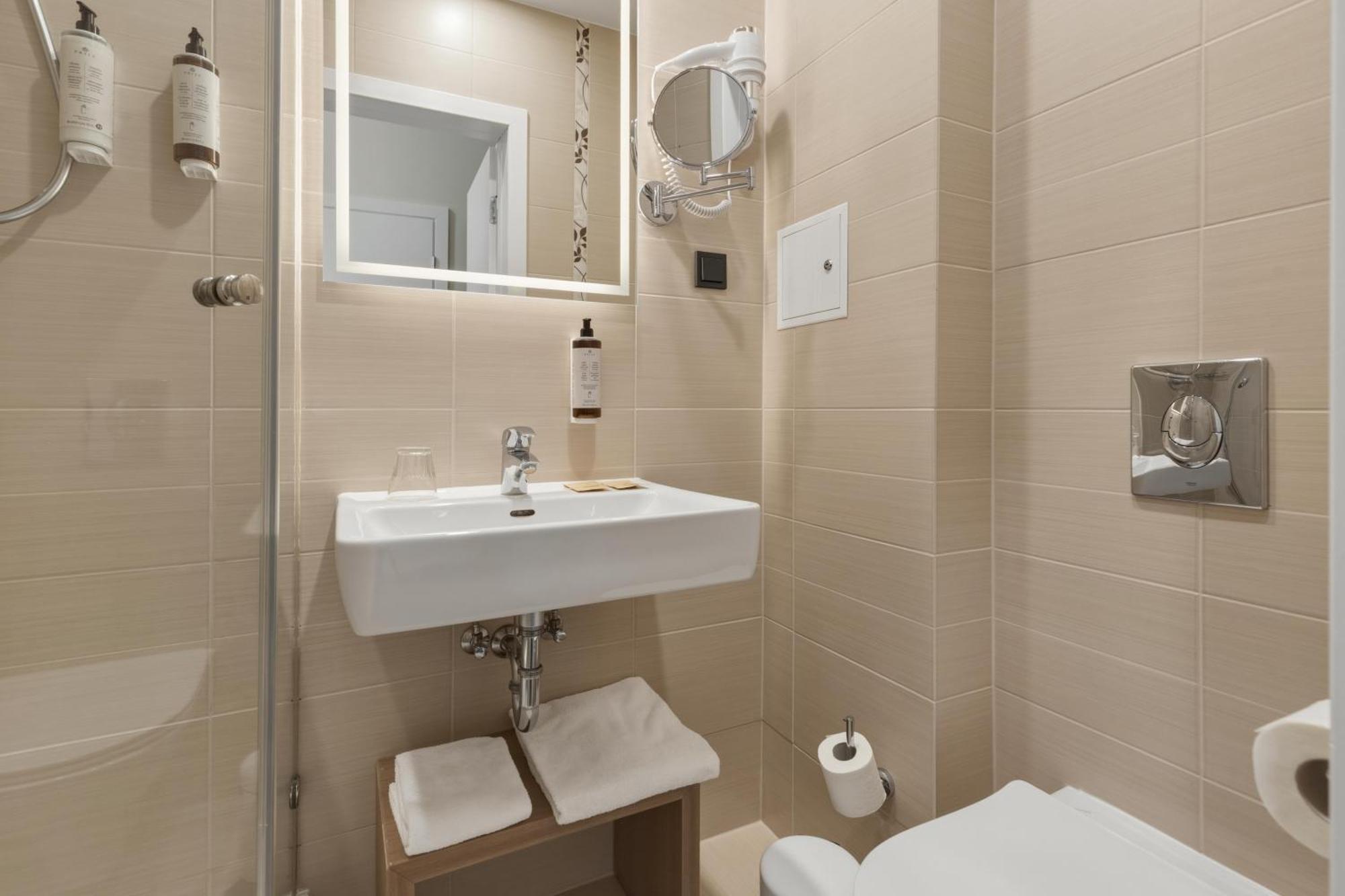 Modern Single Room