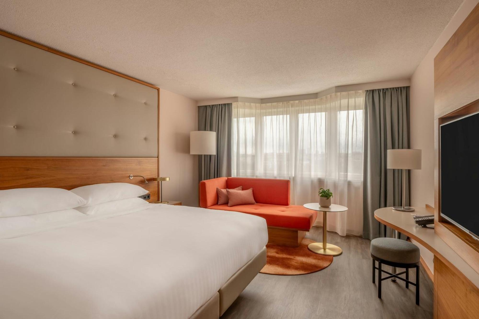 Superior Room Guest room 1 King Park view