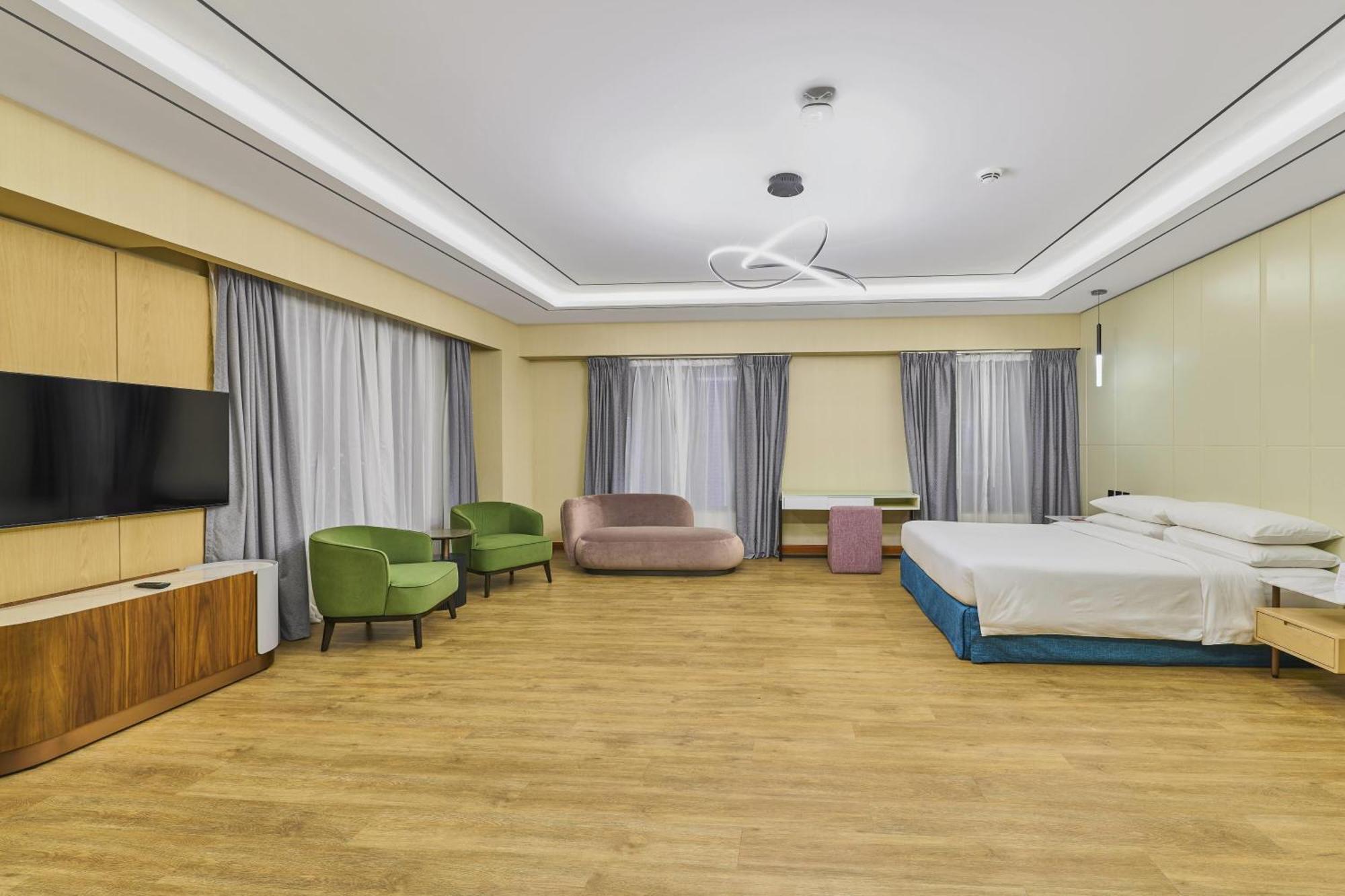 Two-Bedroom Penthouse Suite Terrace