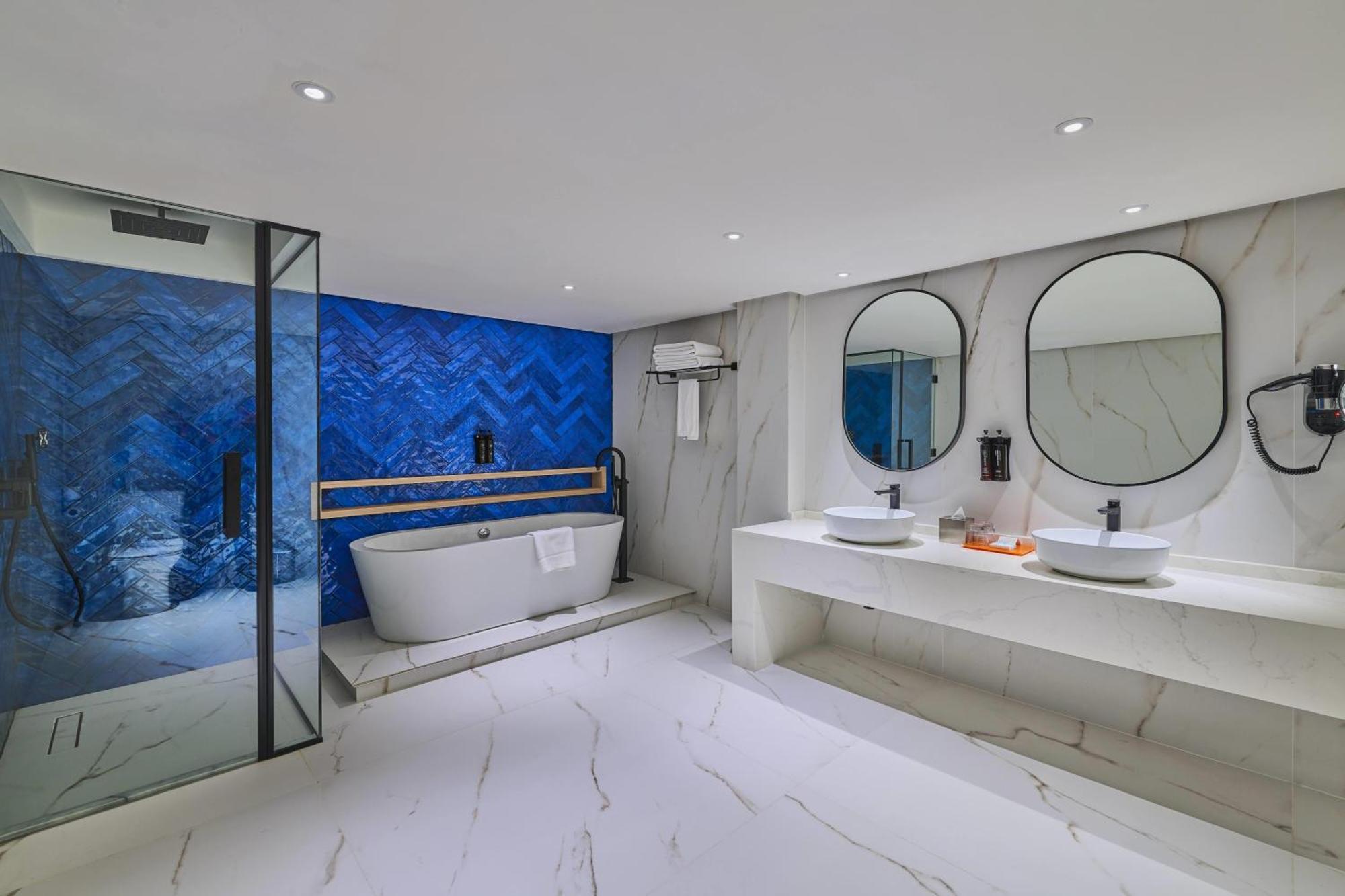 Two-Bedroom Penthouse Suite Terrace