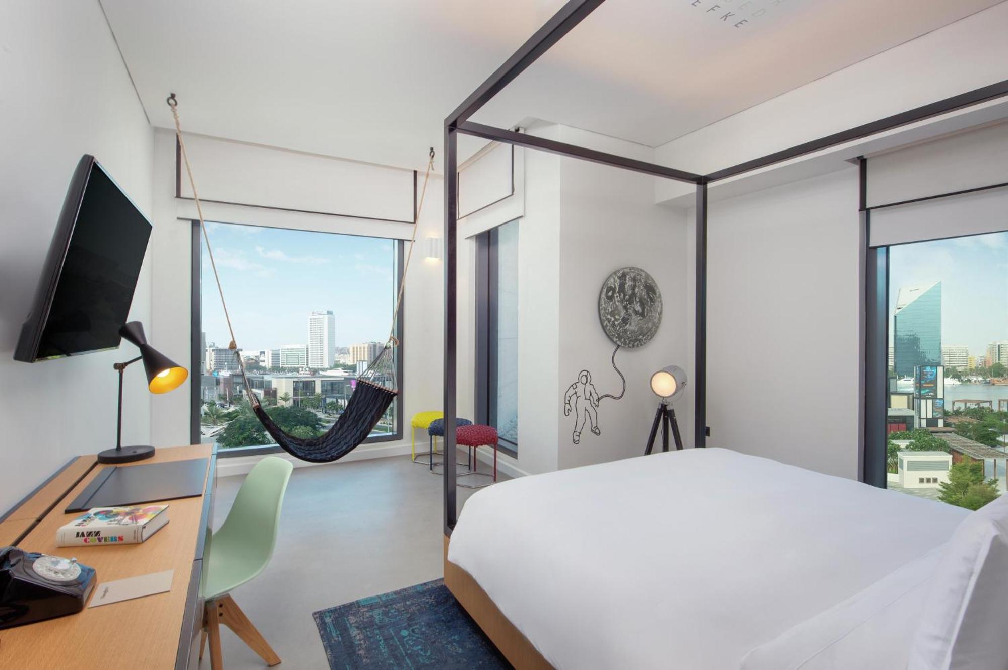 King Premium Room Creek View