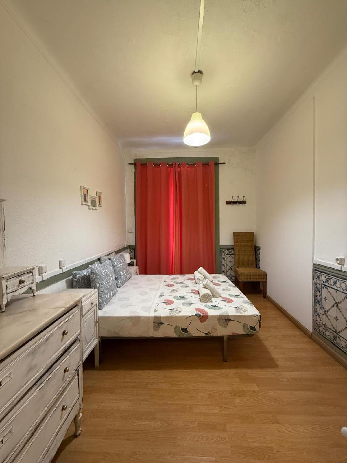 Double or Twin Room Private Bathroom