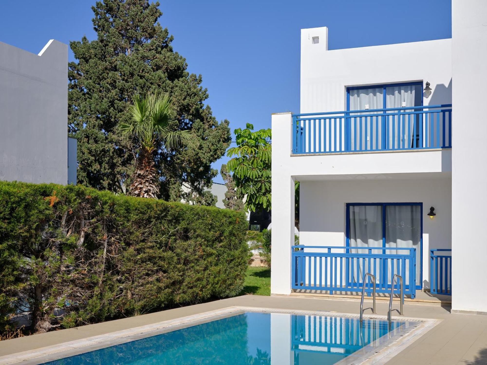One Bedroom Private Pool