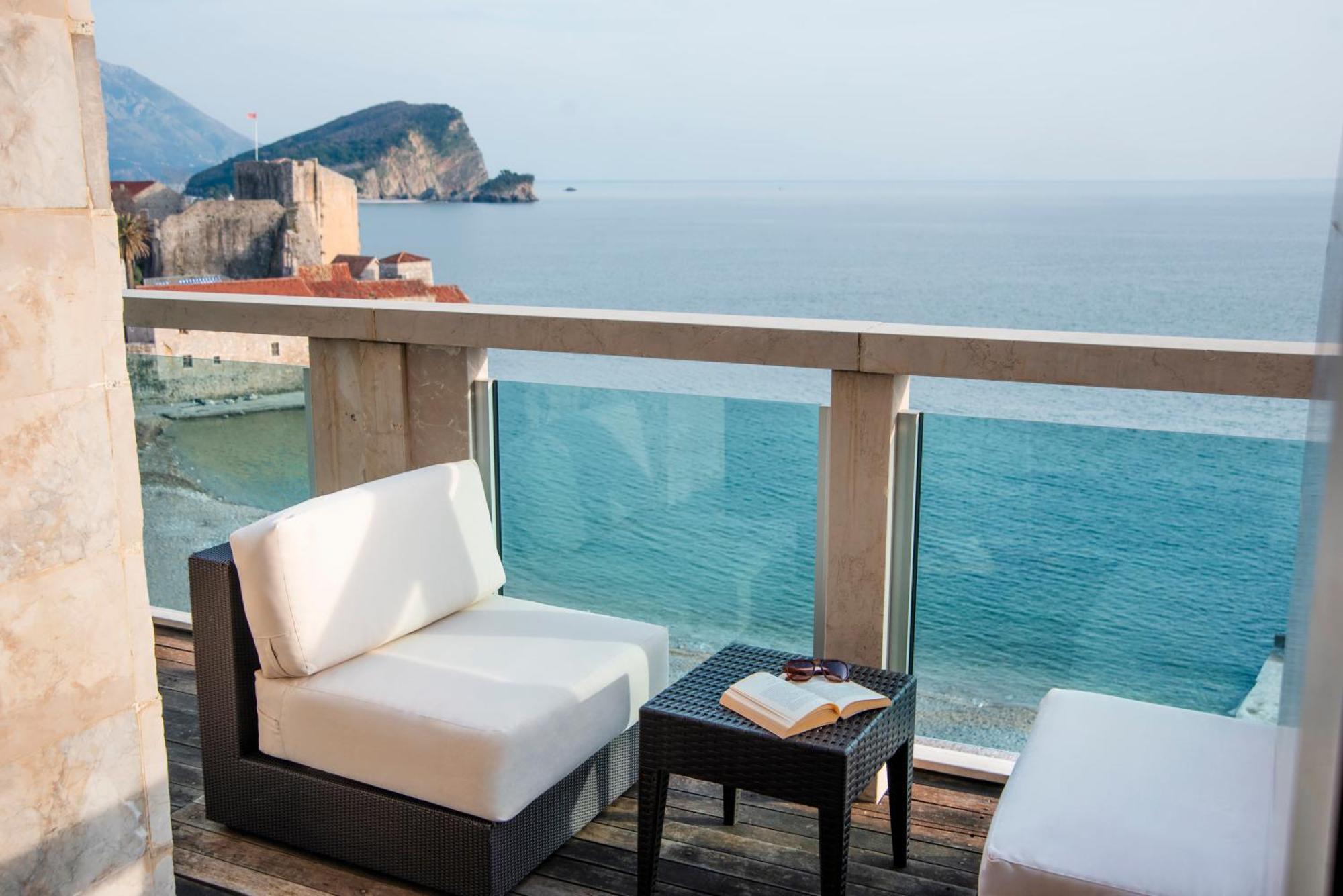 Family Suite Balcony