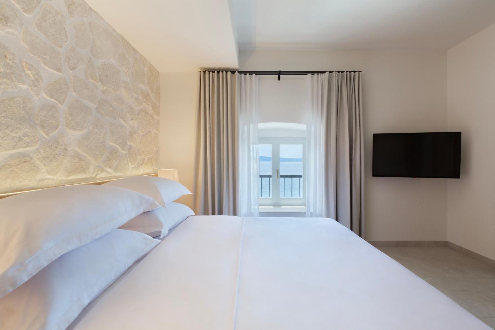 Junior Suite Sea Side View