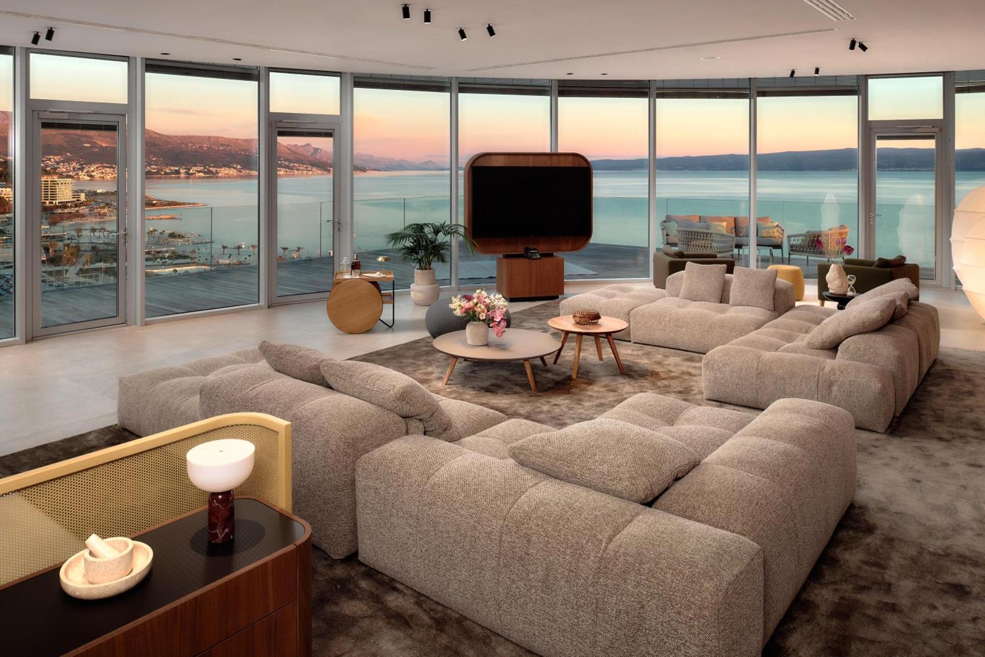 Penthouse Suite Panoramic Sea View Terrace