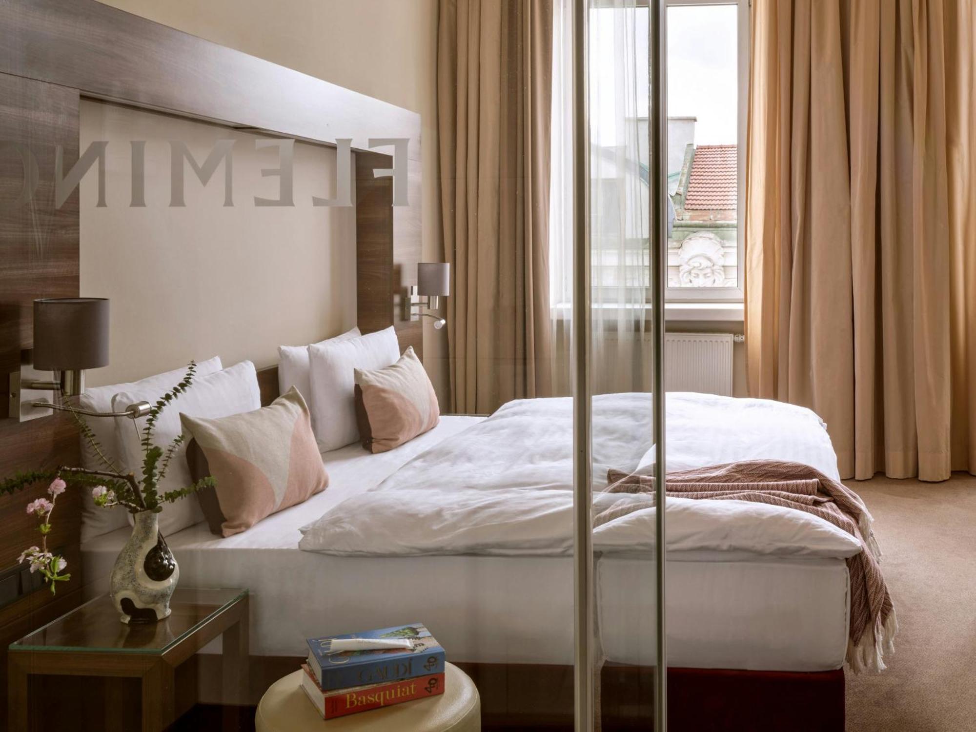 Superior Plus King Room