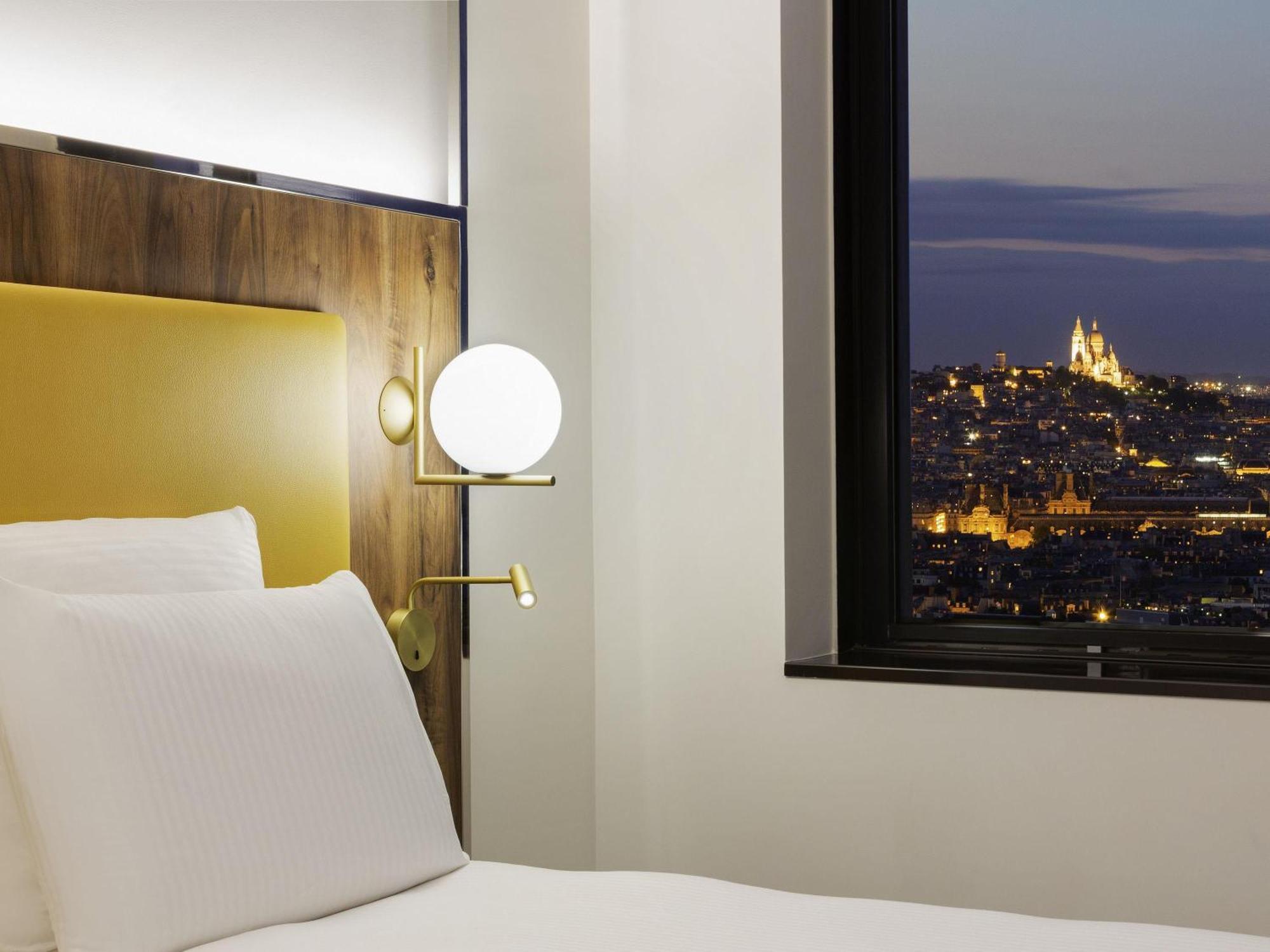 Deluxe Premium King Room Sacré-coeur View
