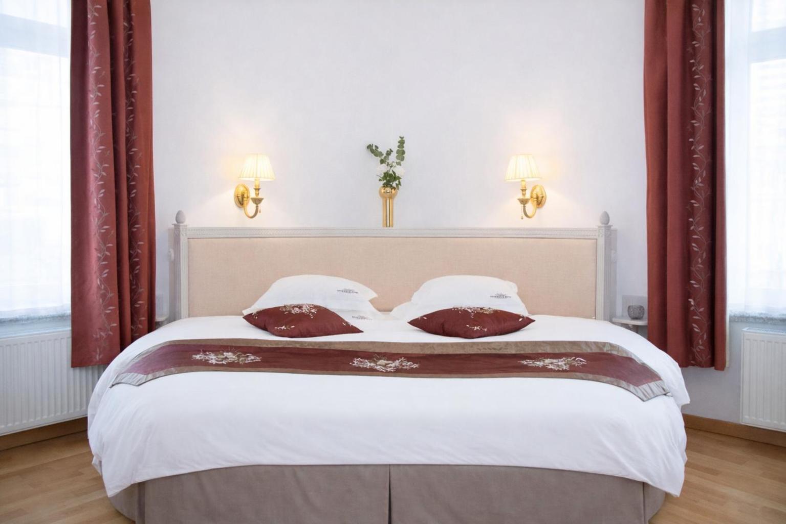 Luxury Double Room,1765214884:JPEG