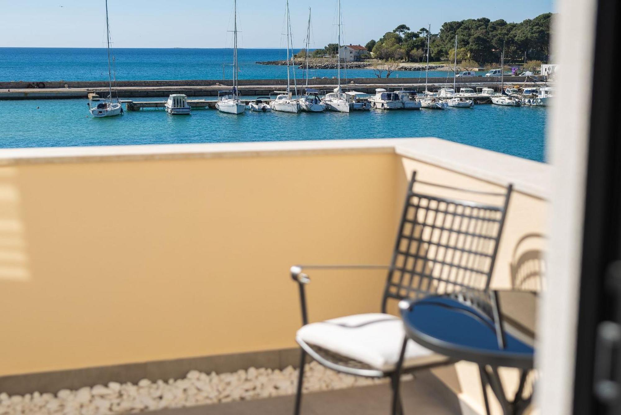 Deluxe Suite Sea View