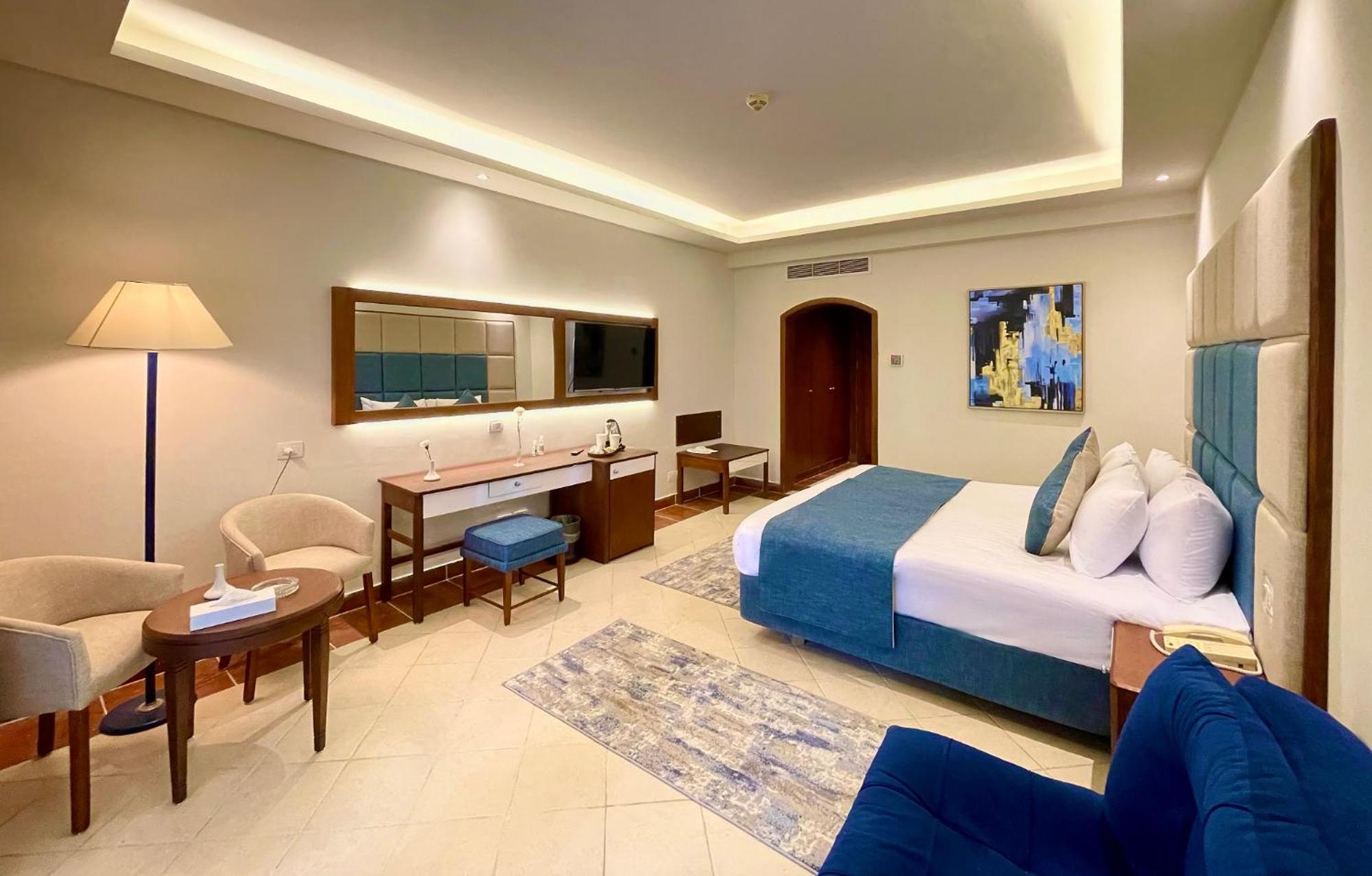 Standard Double or Twin Room Sea View