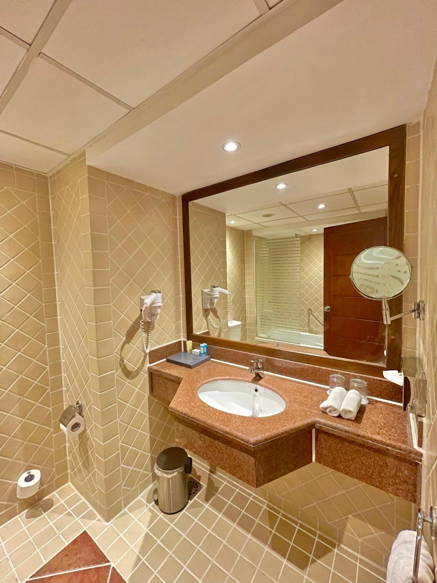 Standard Double or Twin Room Sea View