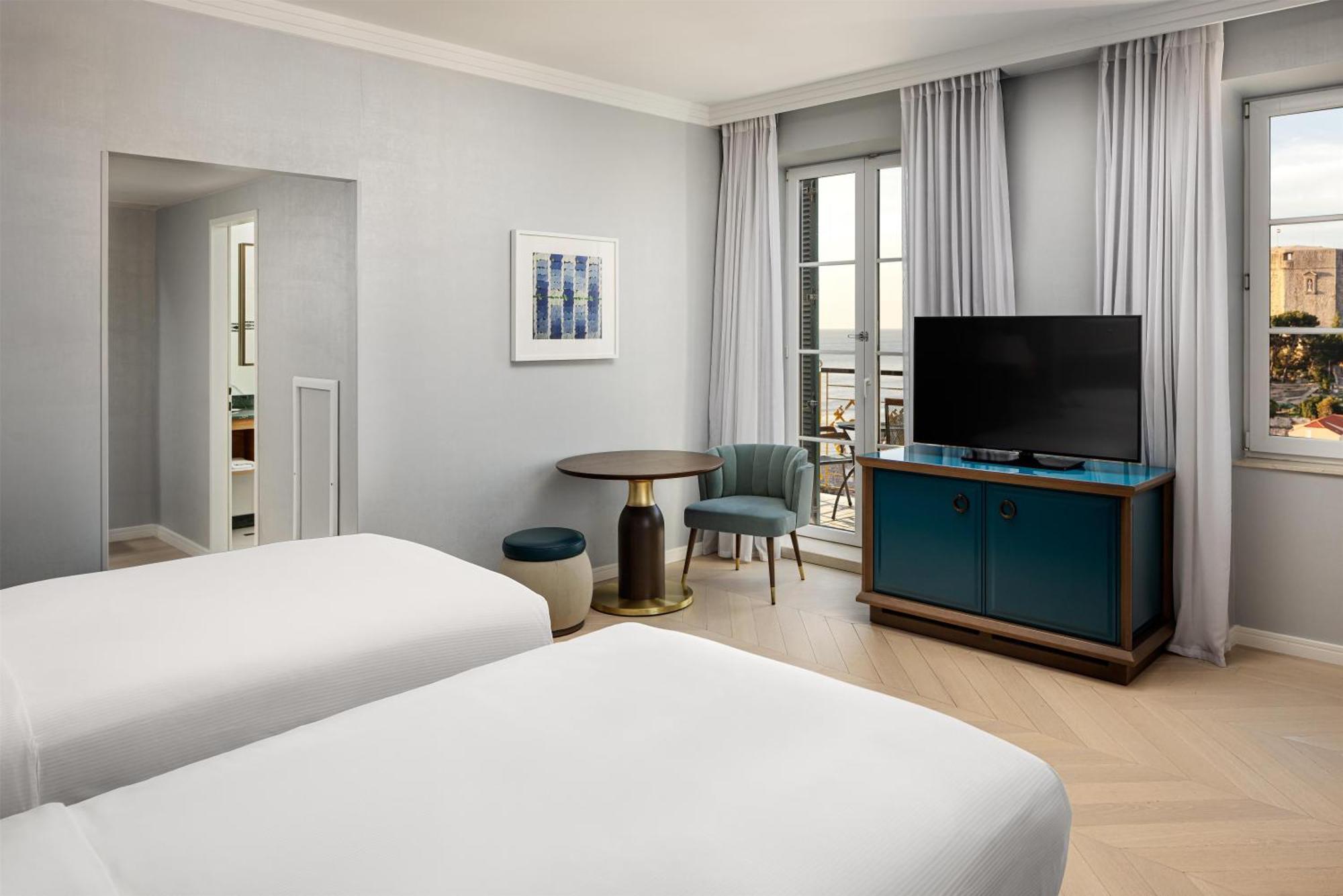 Twin Executive Room Sea View