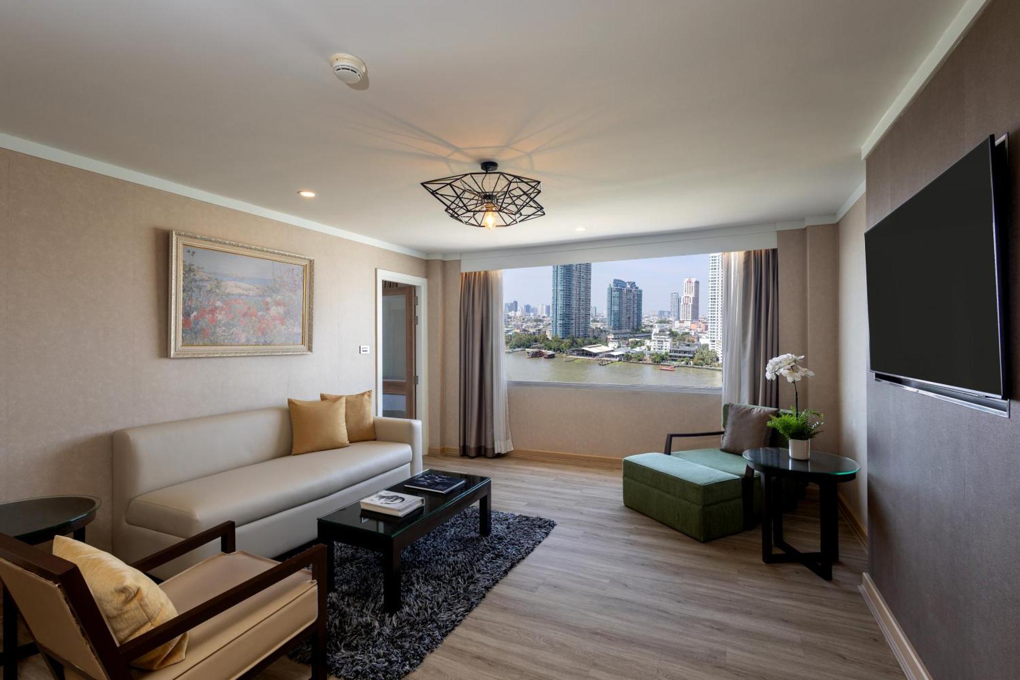 Royal Twin Suite River View