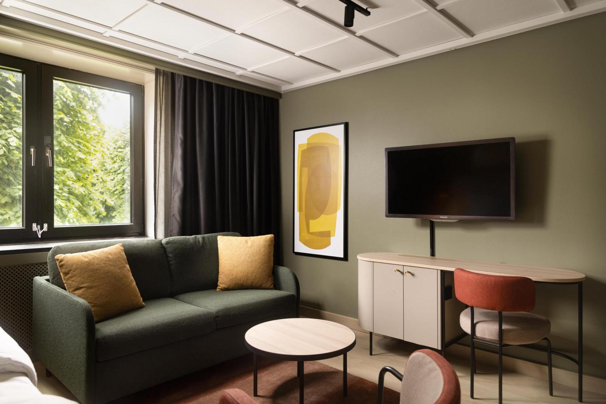 Standard Family Room
