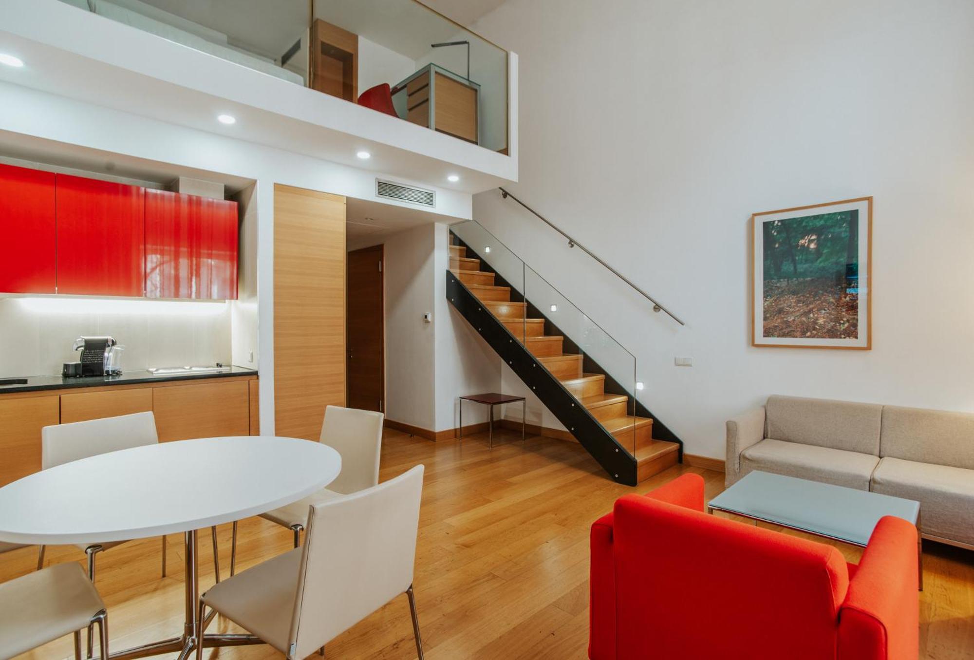 Dwupoziomowy Apartament typu Deluxe