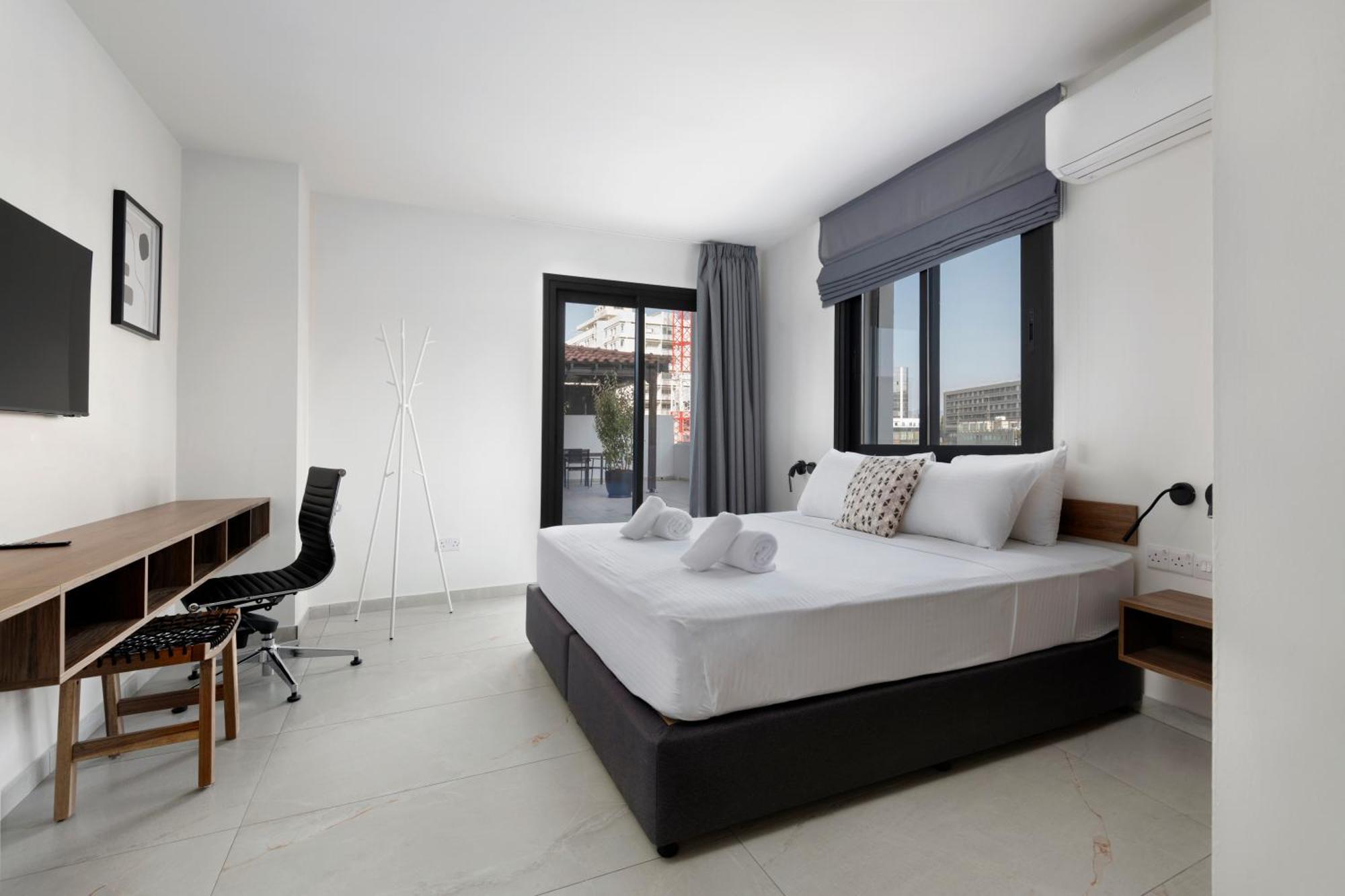 Two-Bedroom Deluxe Apartment Balcony