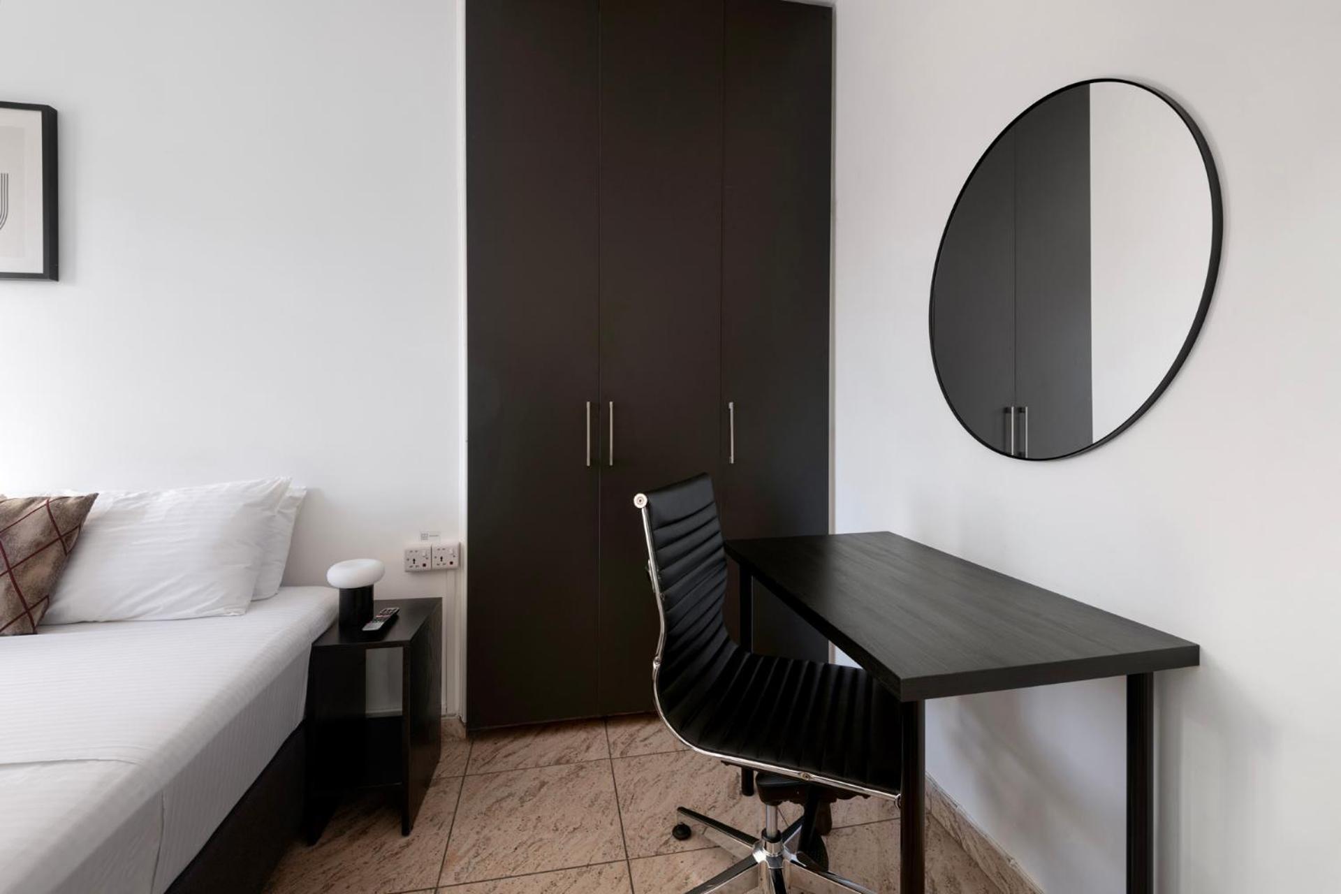 One-Bedroom Standard Apartment