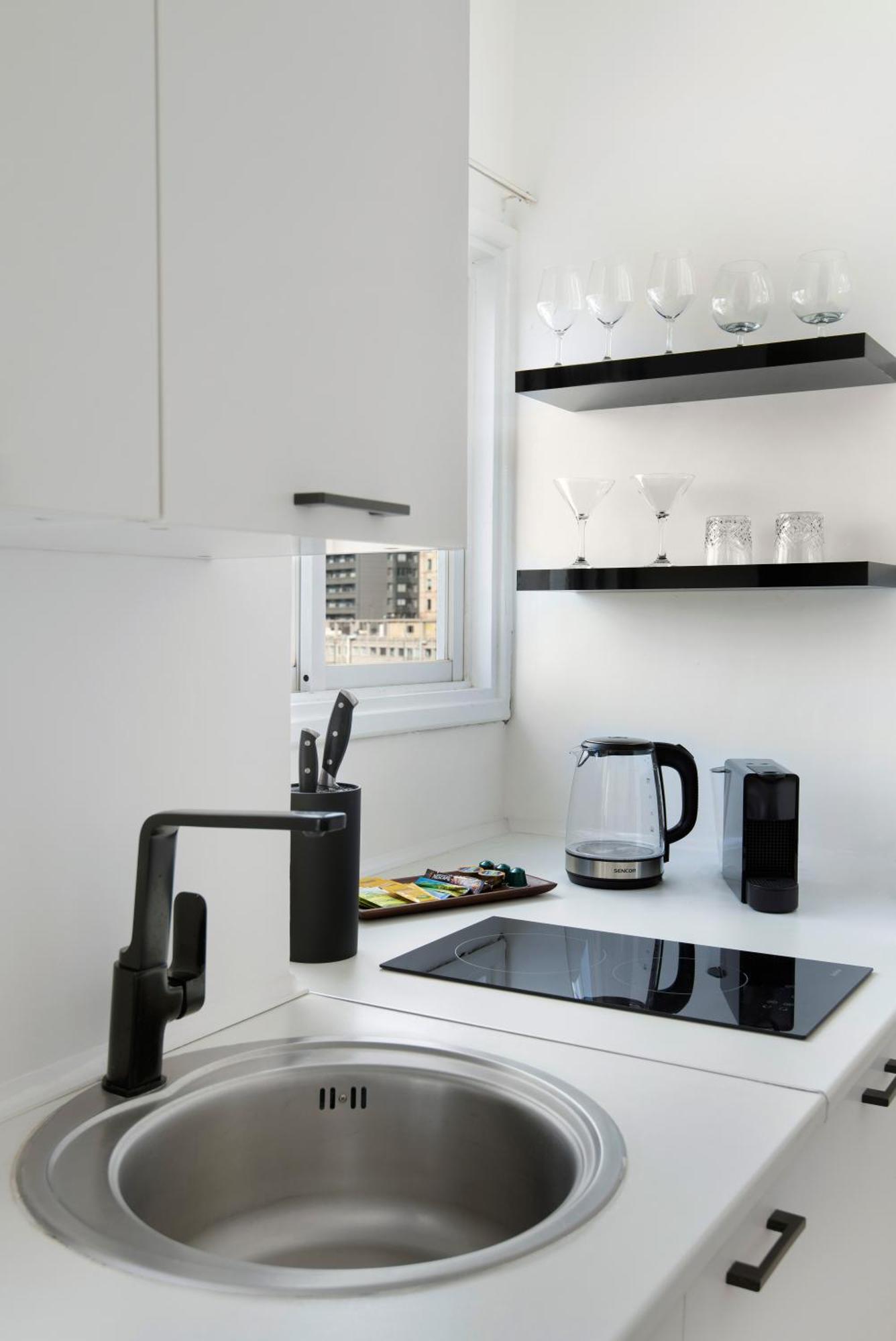 One-Bedroom Standard Apartment