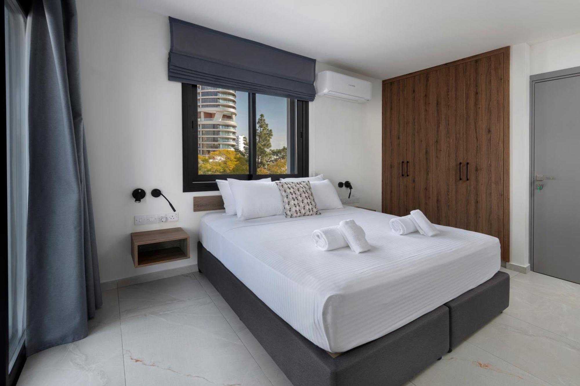 Two-Bedroom Deluxe Apartment Balcony