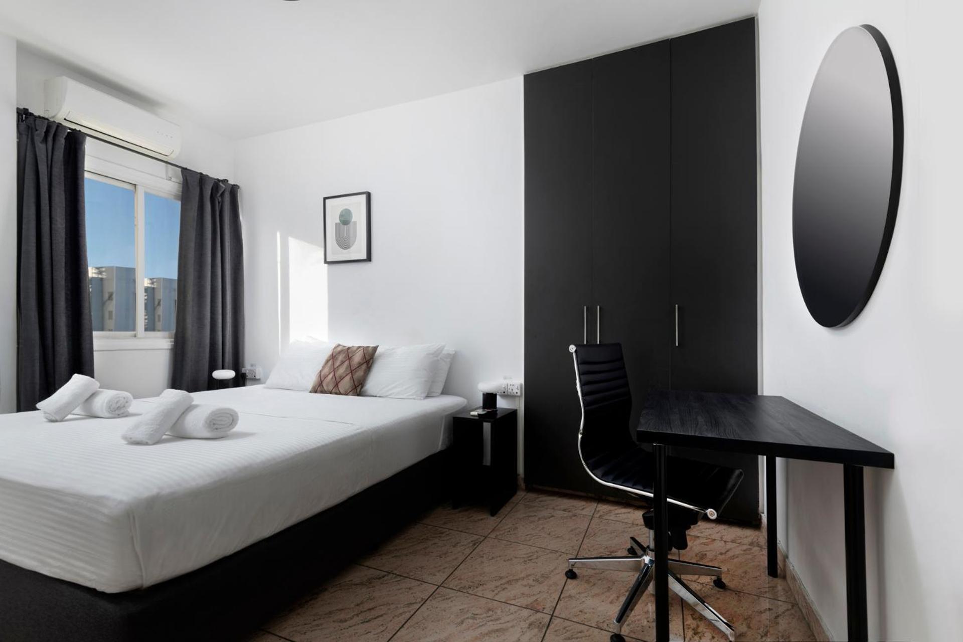 One-Bedroom Standard Apartment