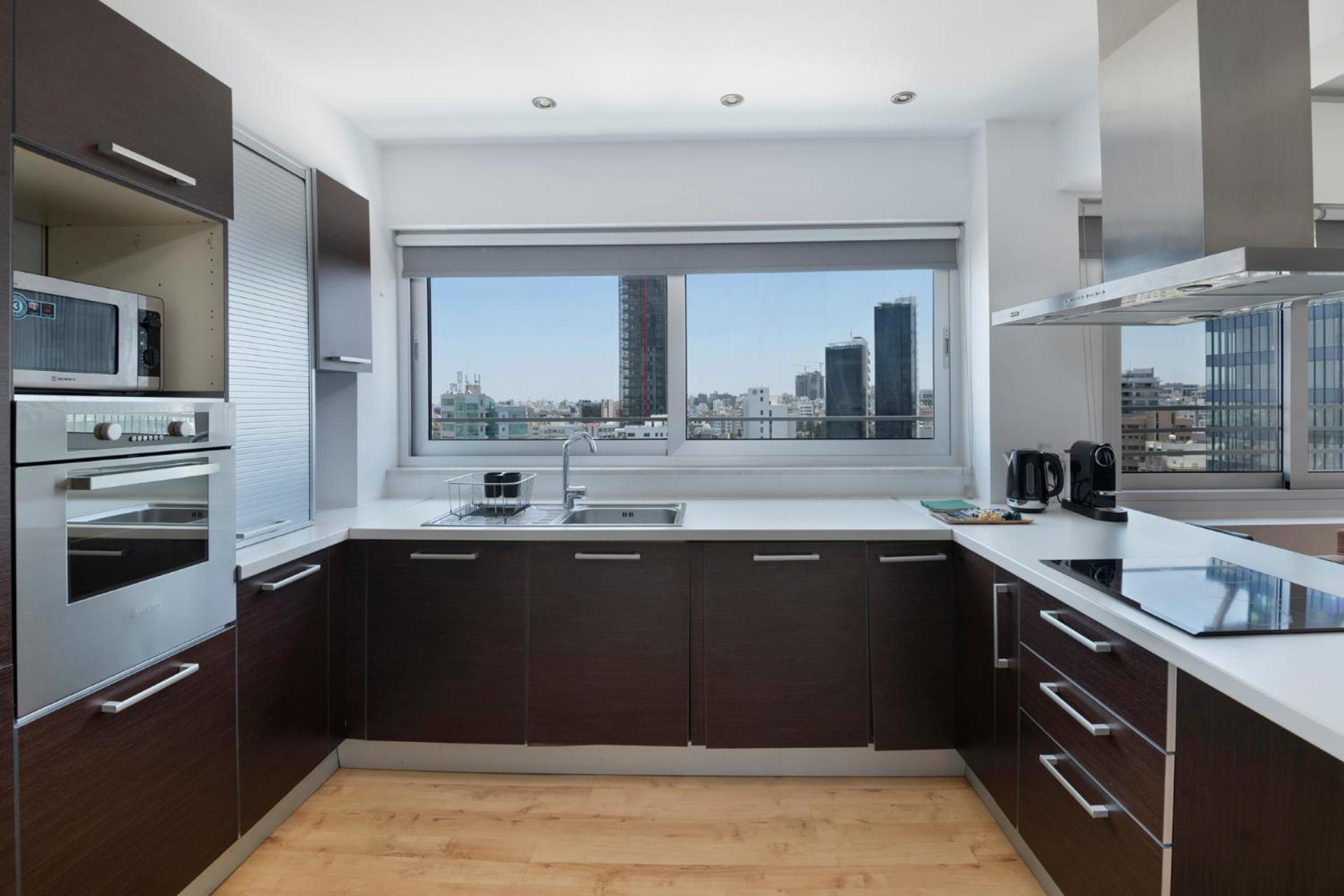Two-Bedroom Apartment City View