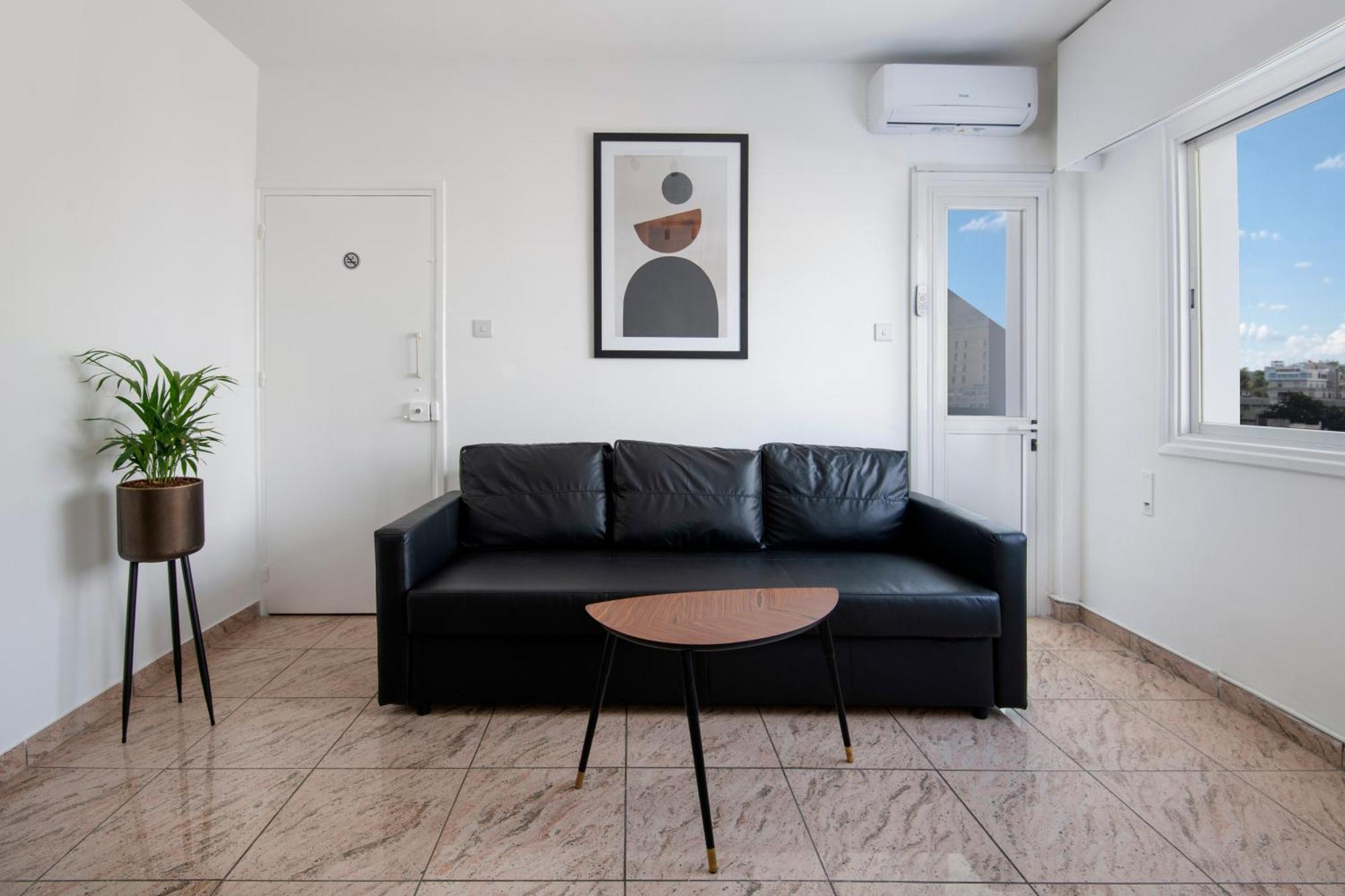 One-Bedroom Standard Apartment