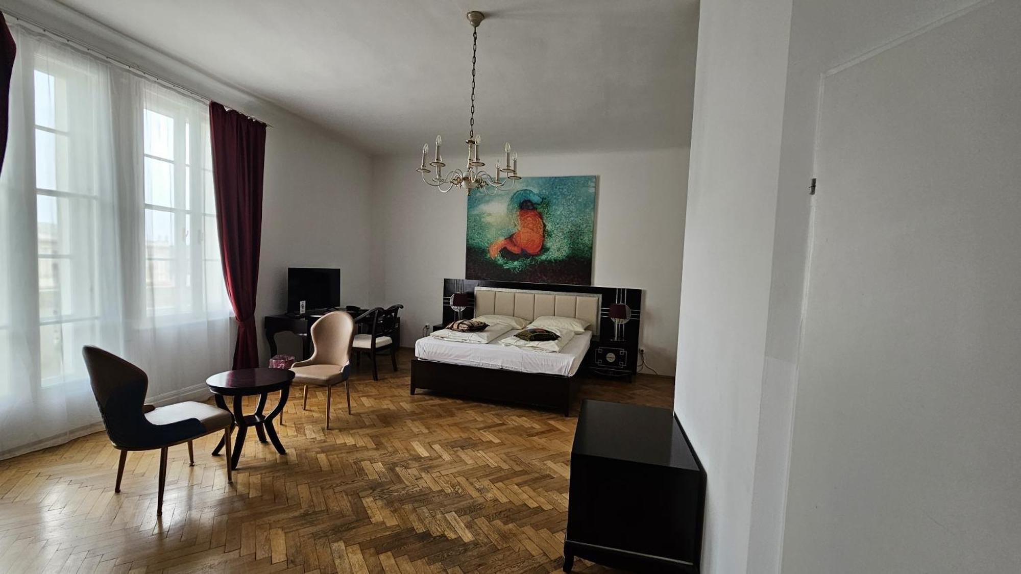 Deluxe Triple Room
