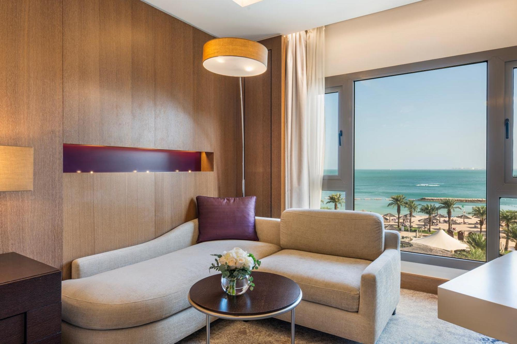 Classic King Room Sea View Club Lounge Access