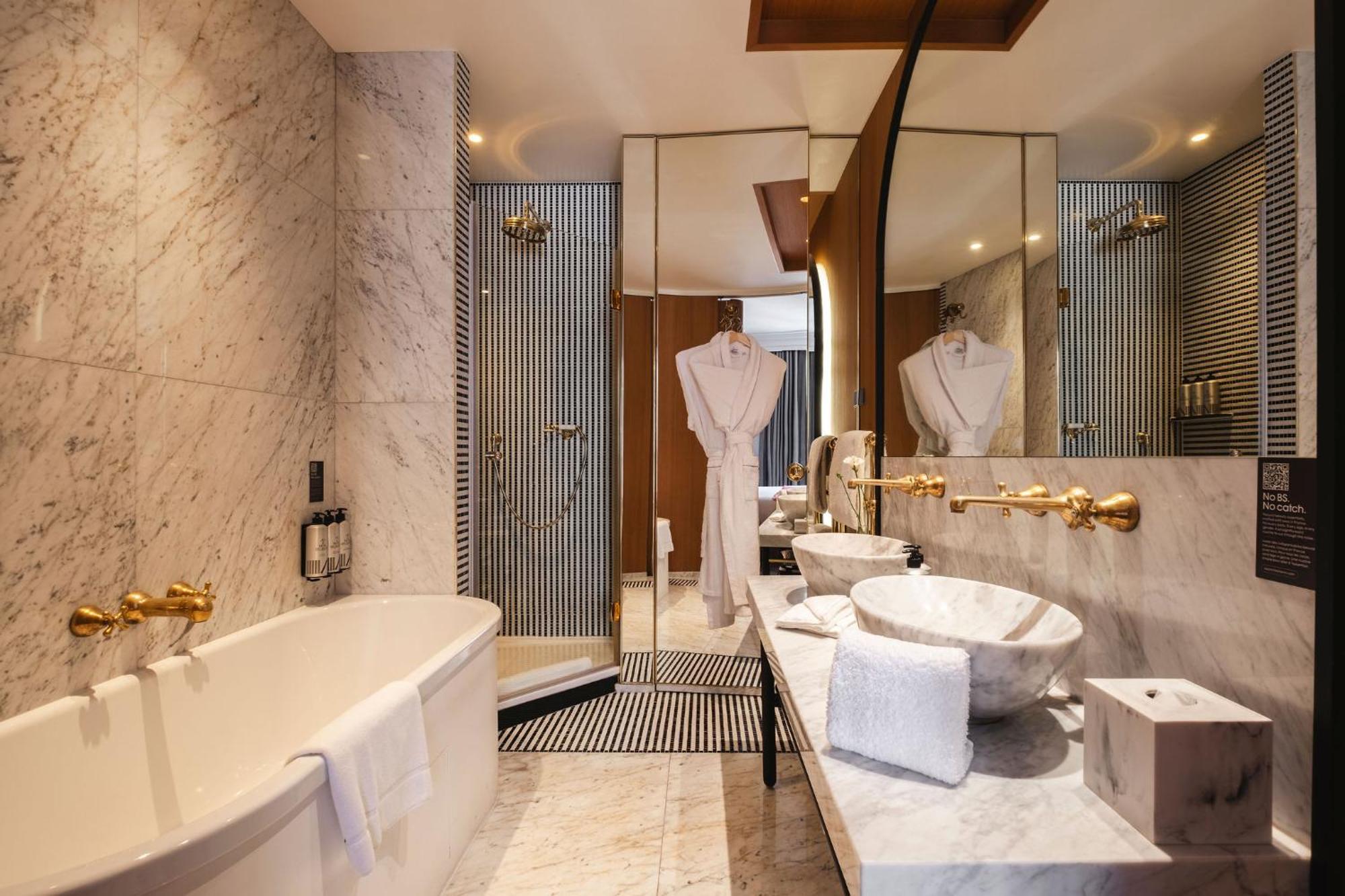 Prestige Room