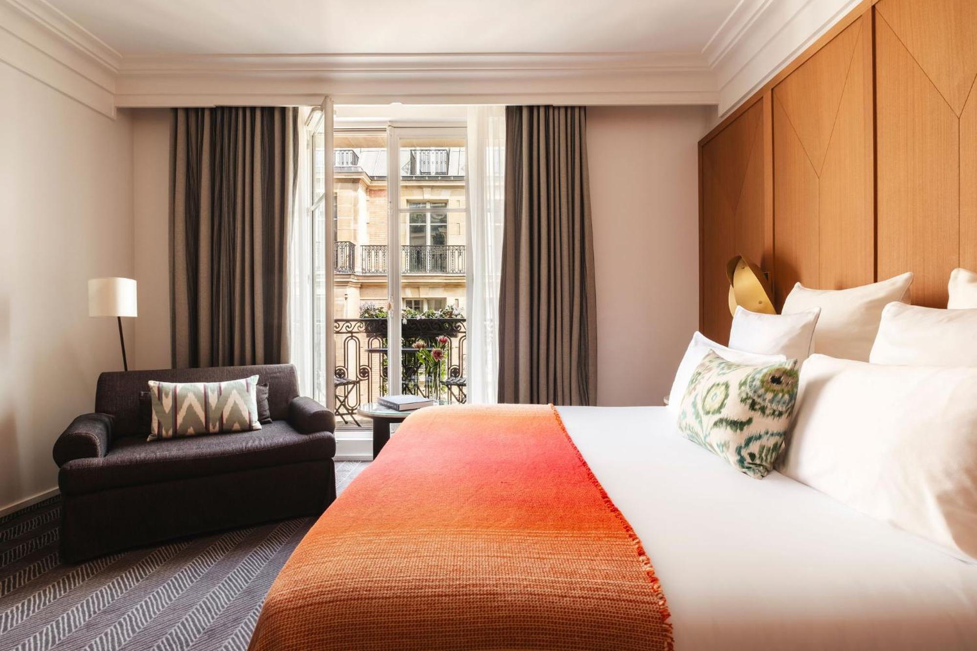 Prestige Room