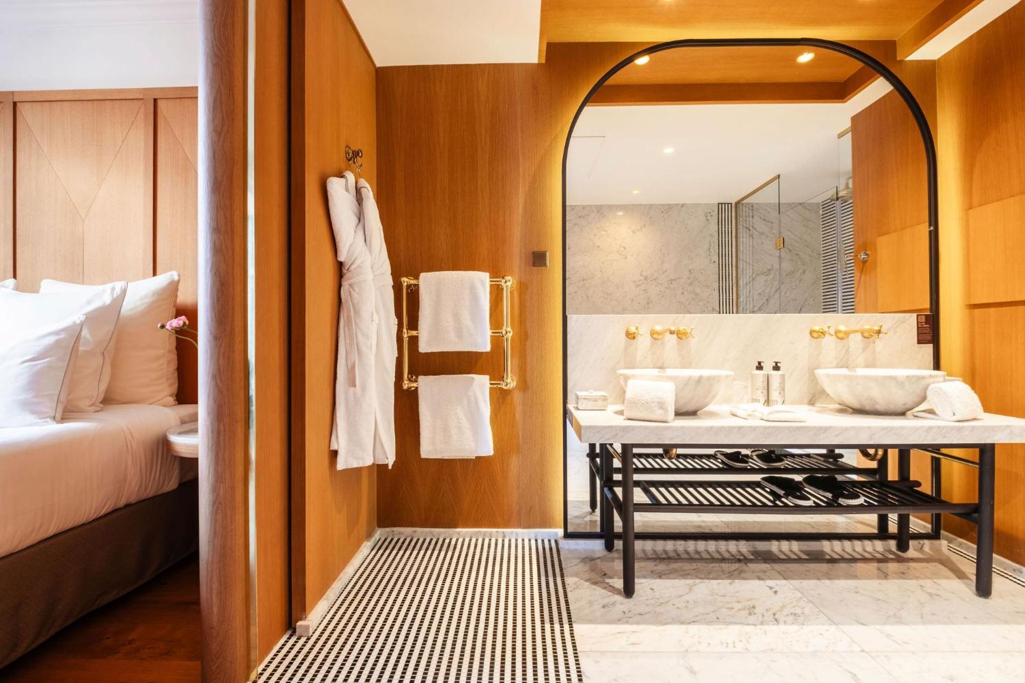 Prestige Suite
