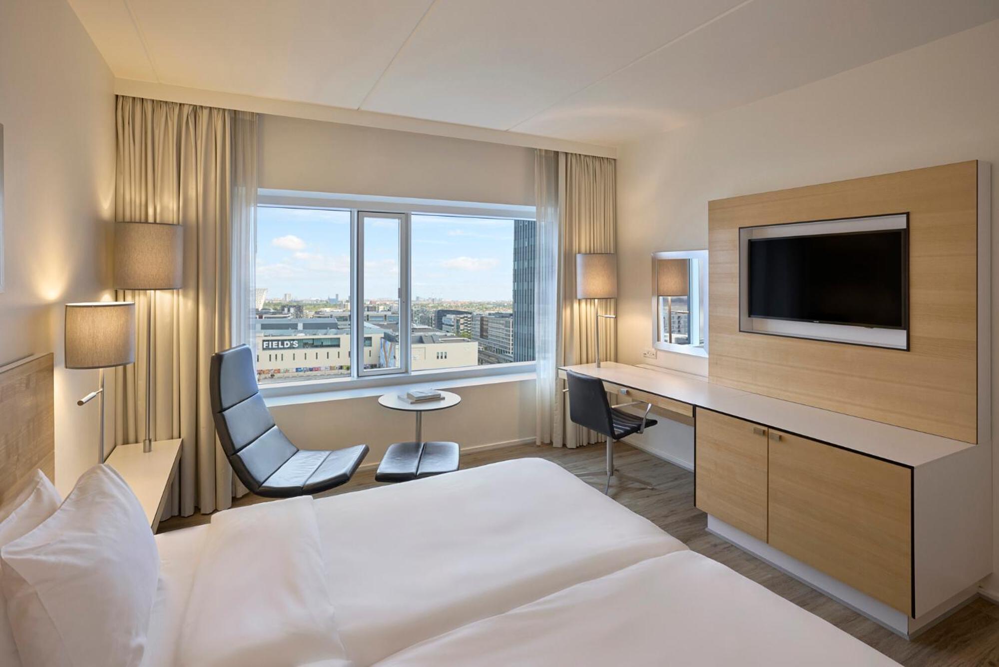 Standard King Room City View High Floor