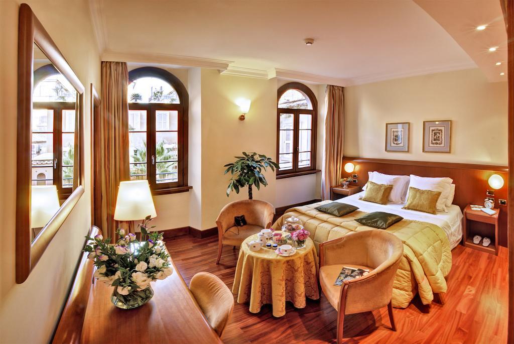 Superior Double Room,282942257:JPEG