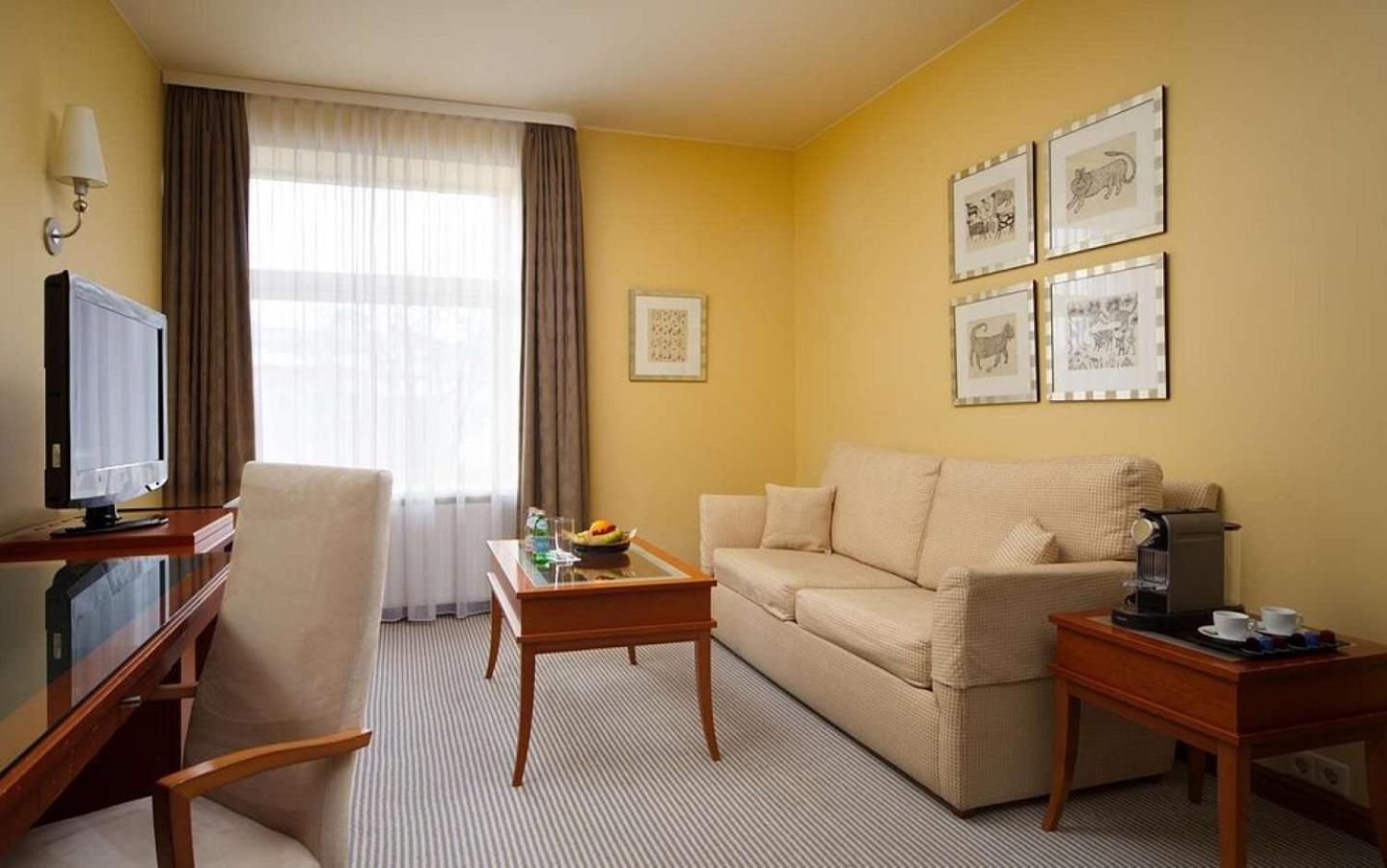 Suite