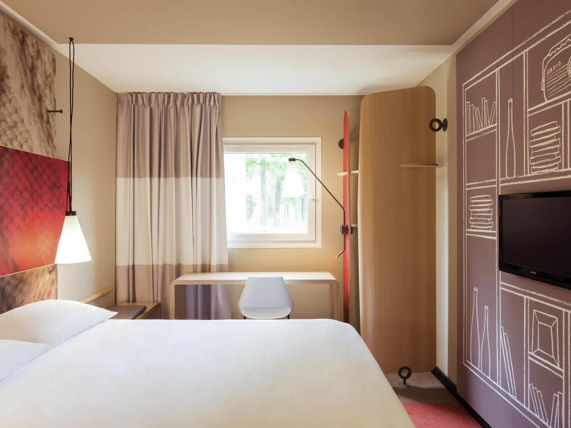 Standard Room One Double Bed One Single Bed