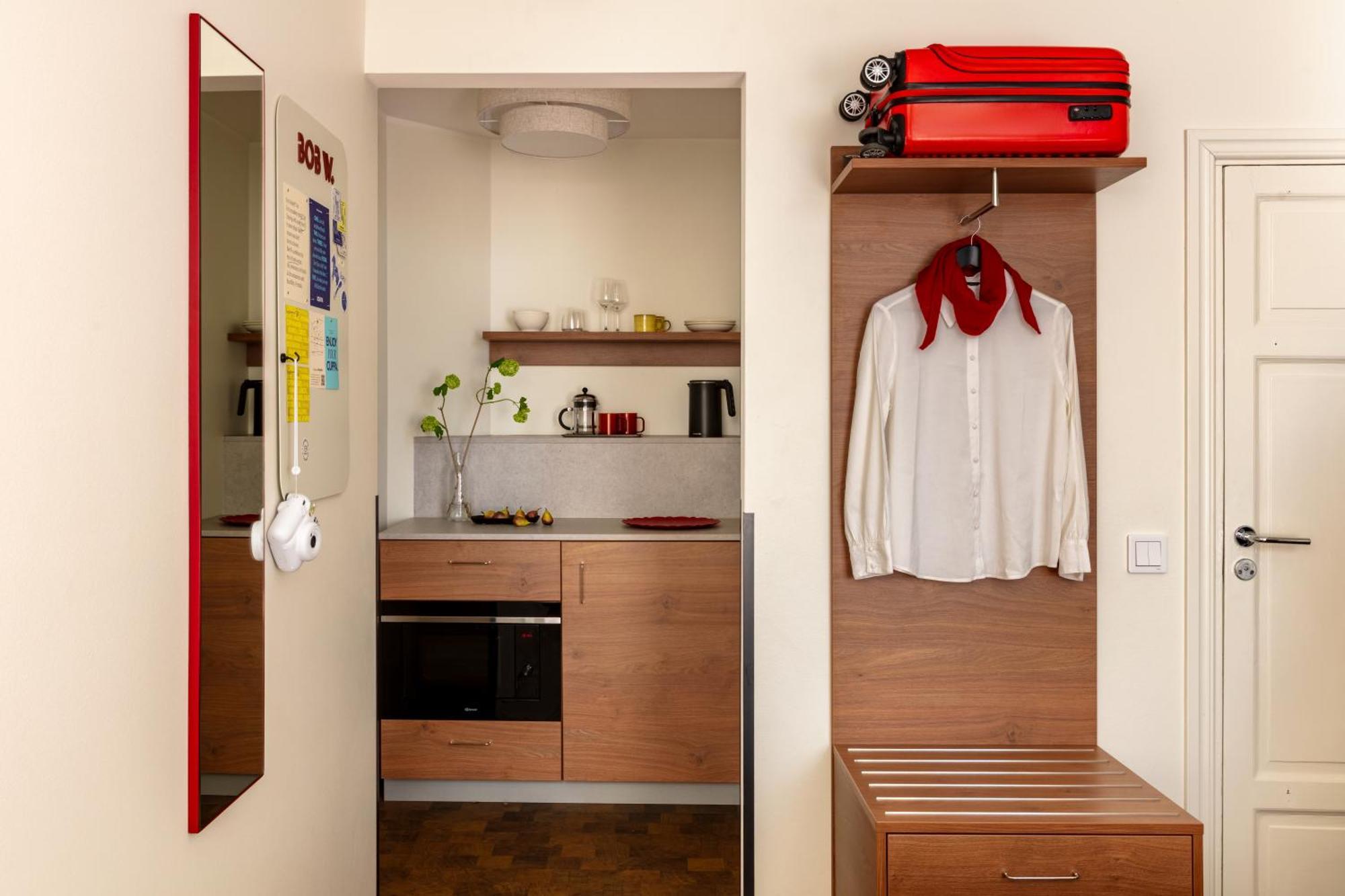 Original Studio Kitchenette