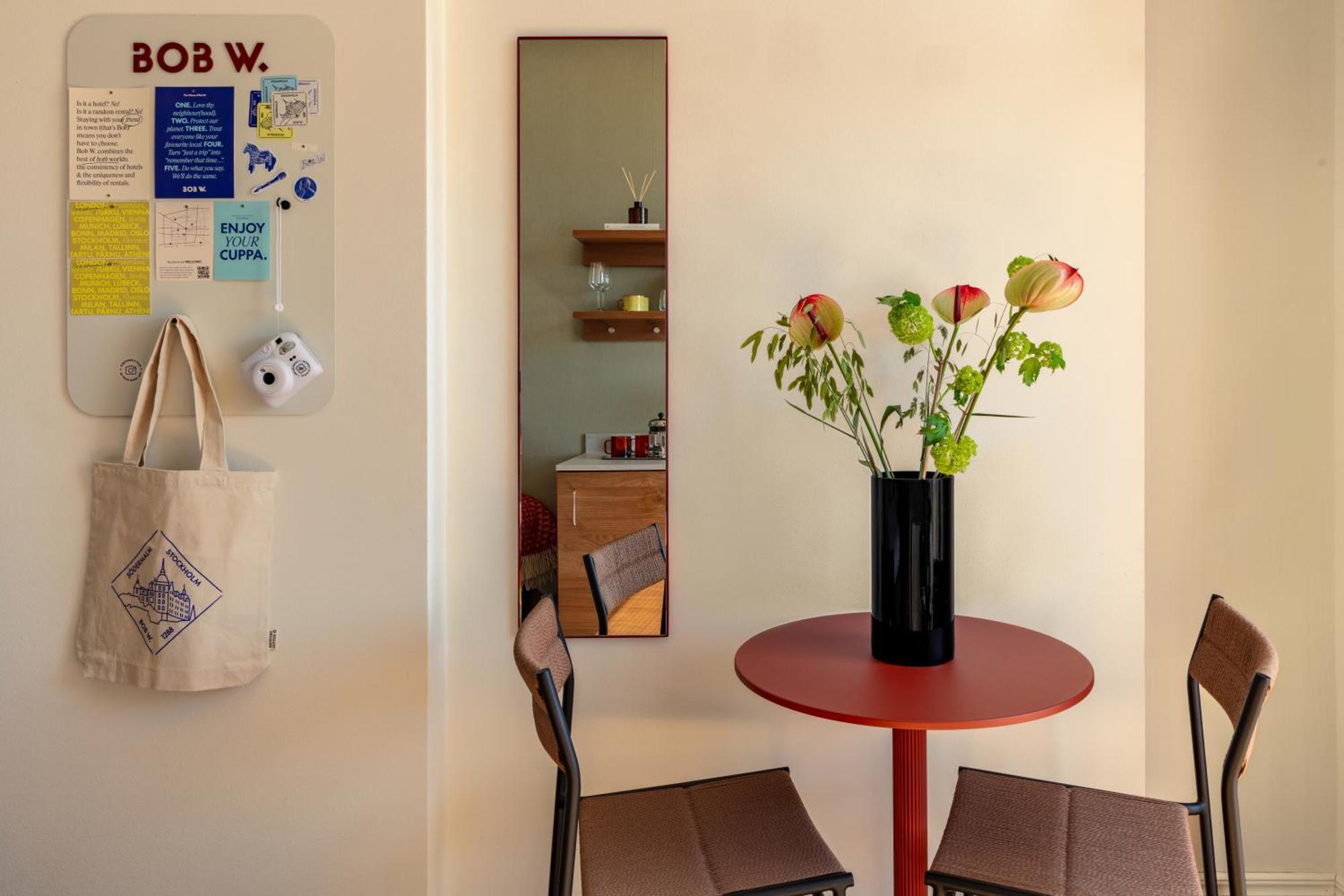 Compact Room