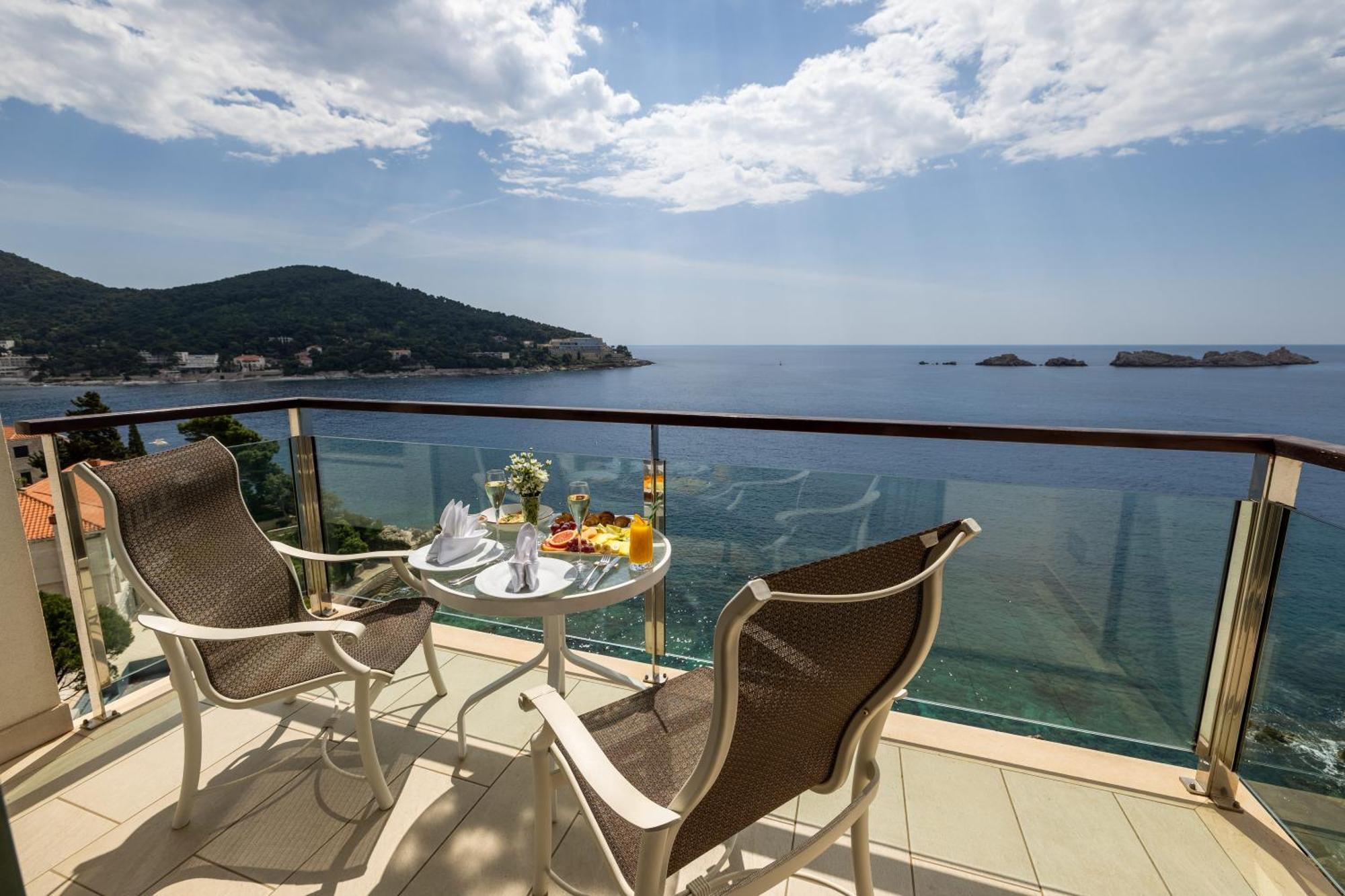 Double Room Balcony Sea View