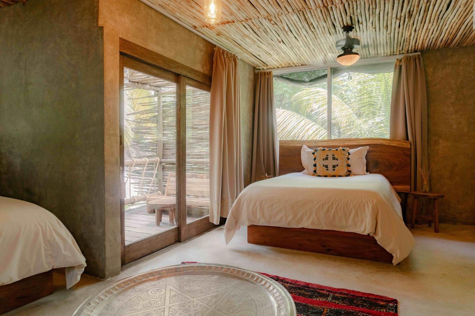 Double Up BeachFront Room