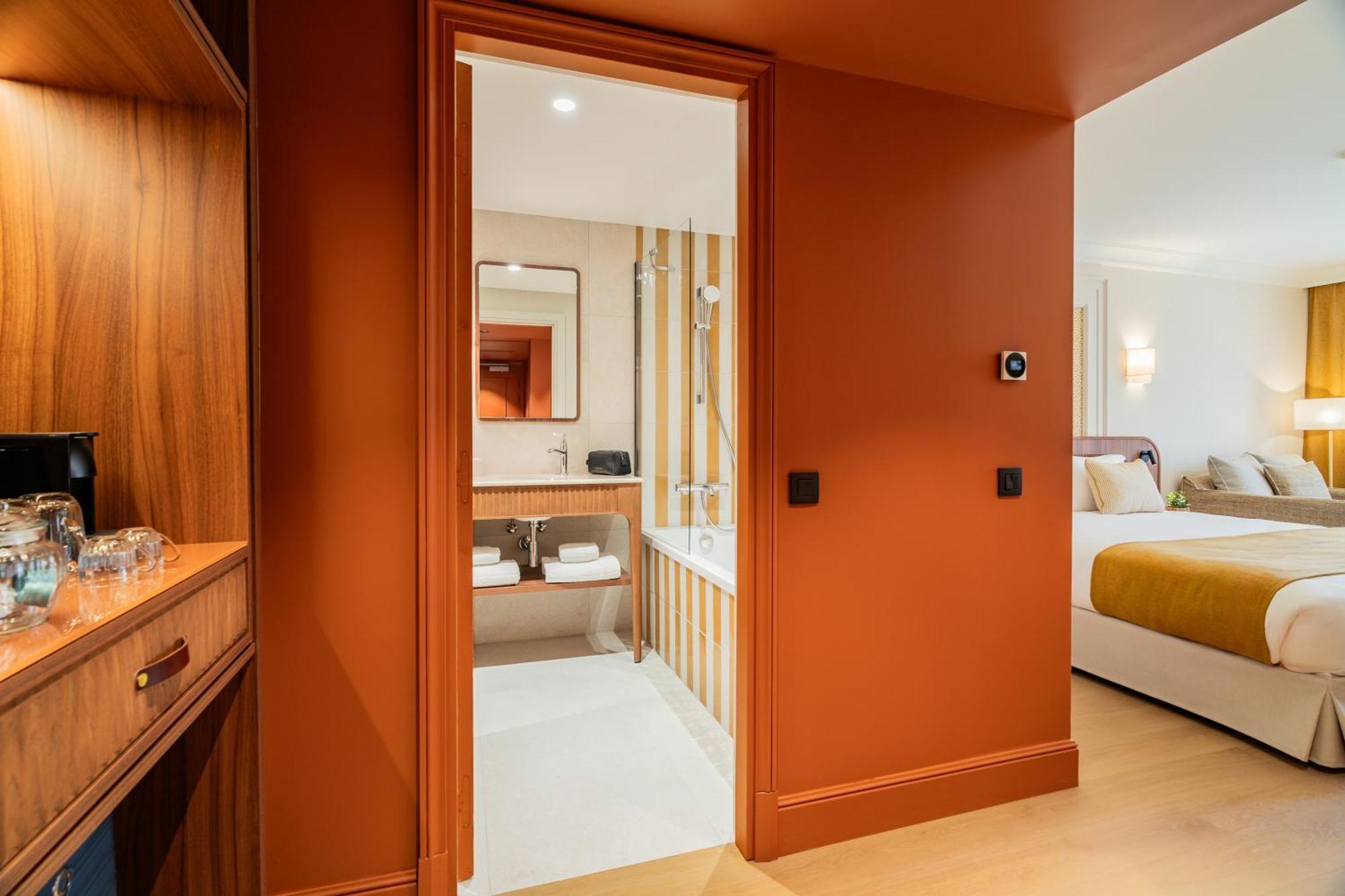 Superior Triple Room