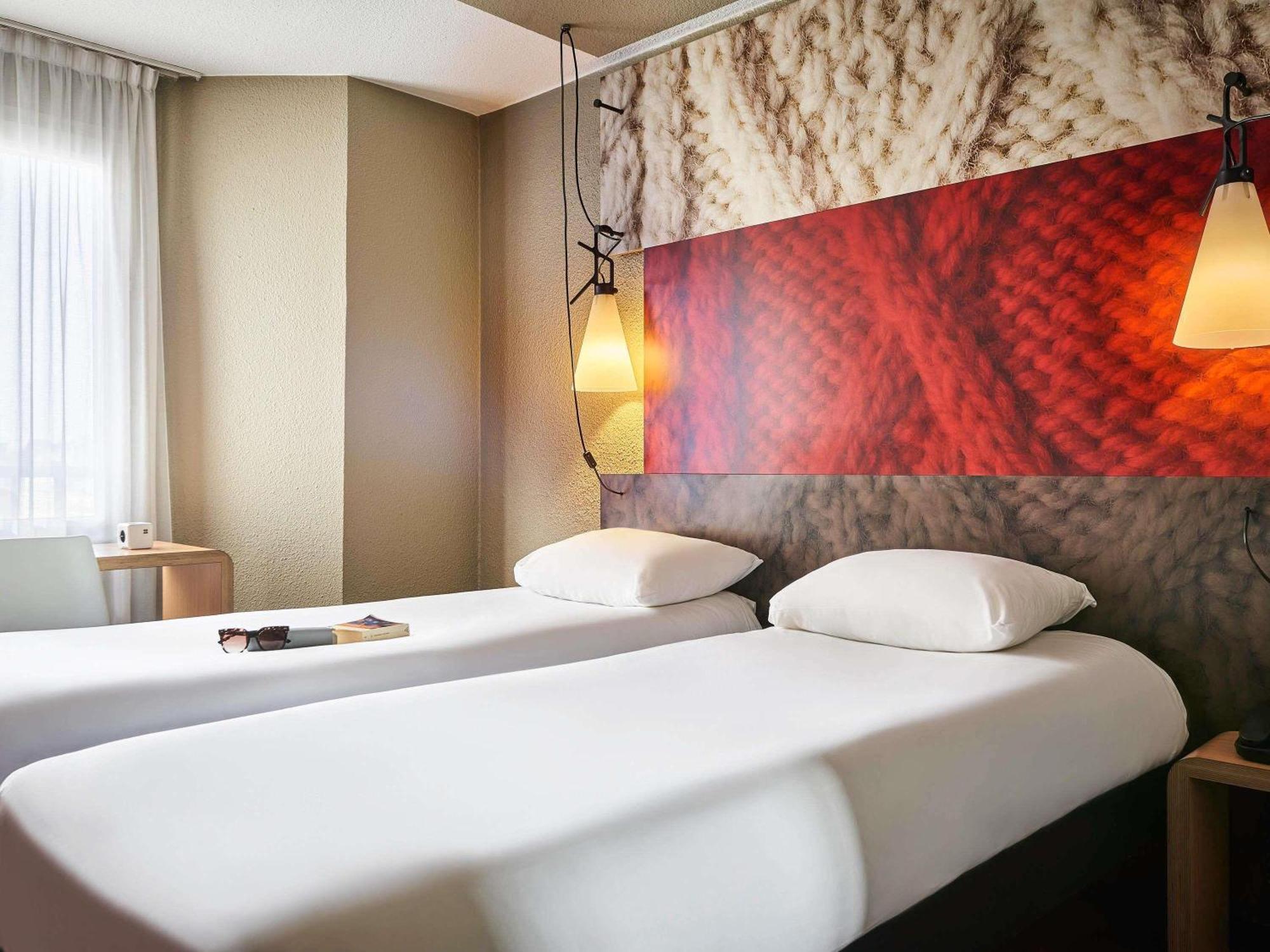 Standard Room Two Single Beds