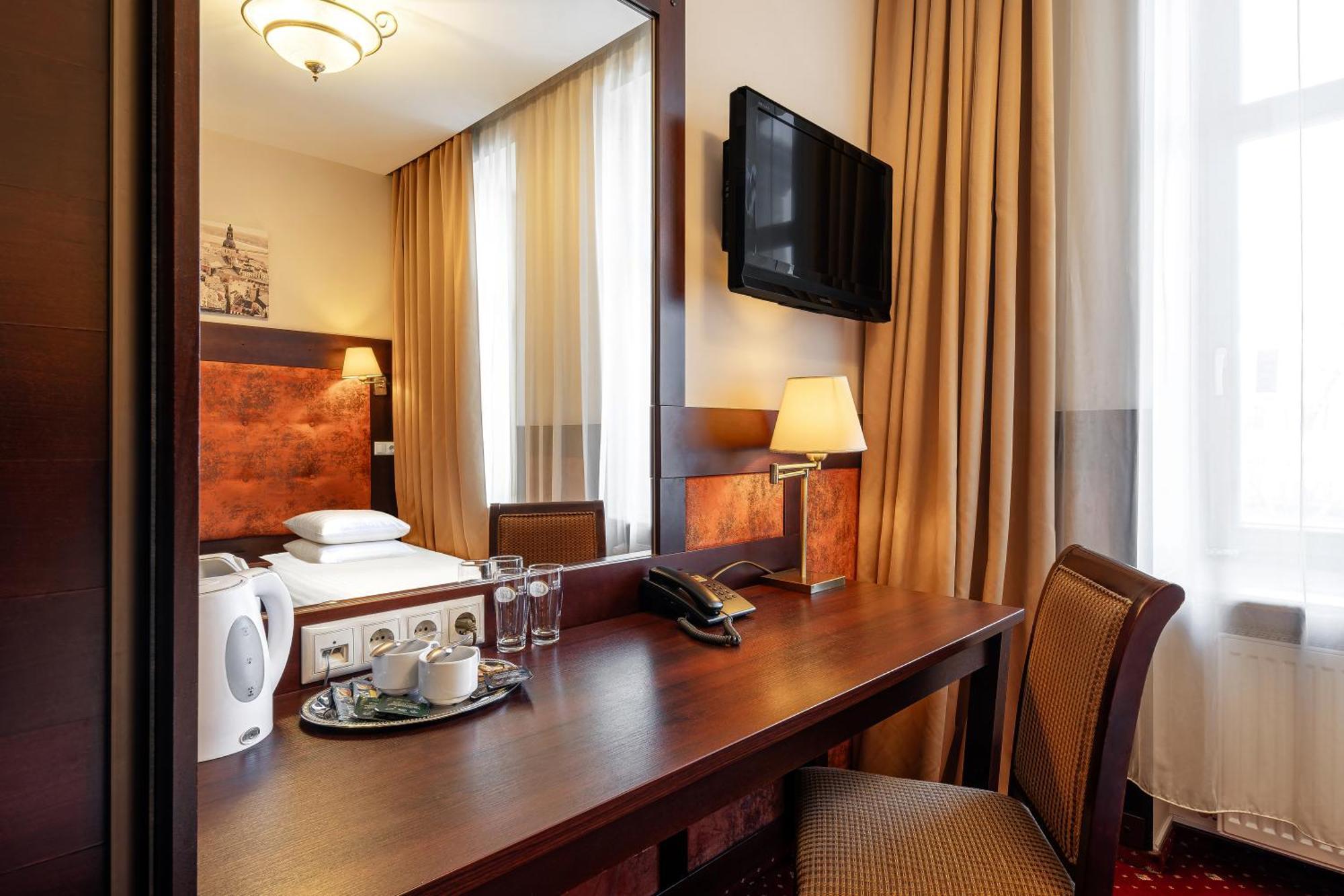 Small Double or Twin Room