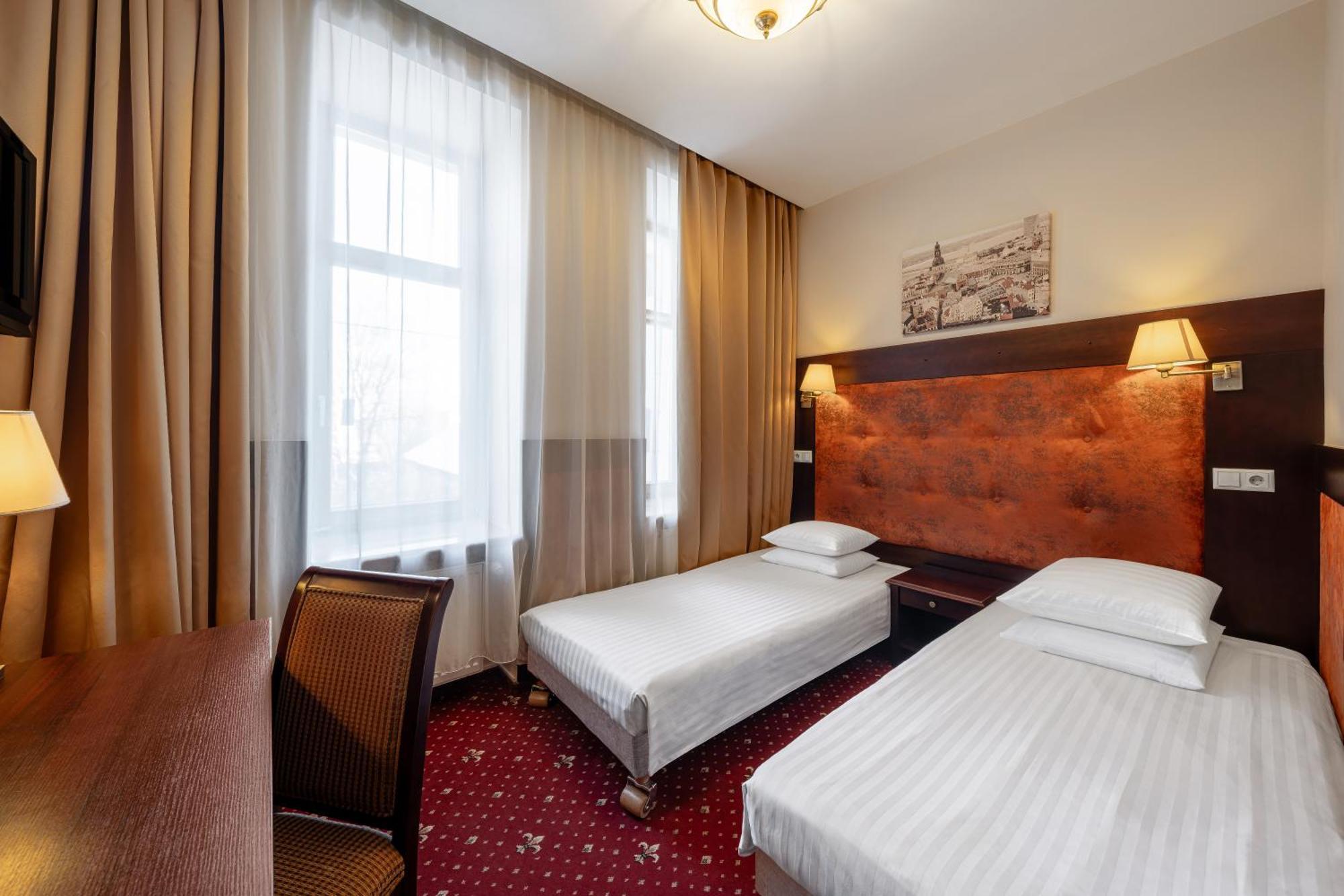 Small Double or Twin Room