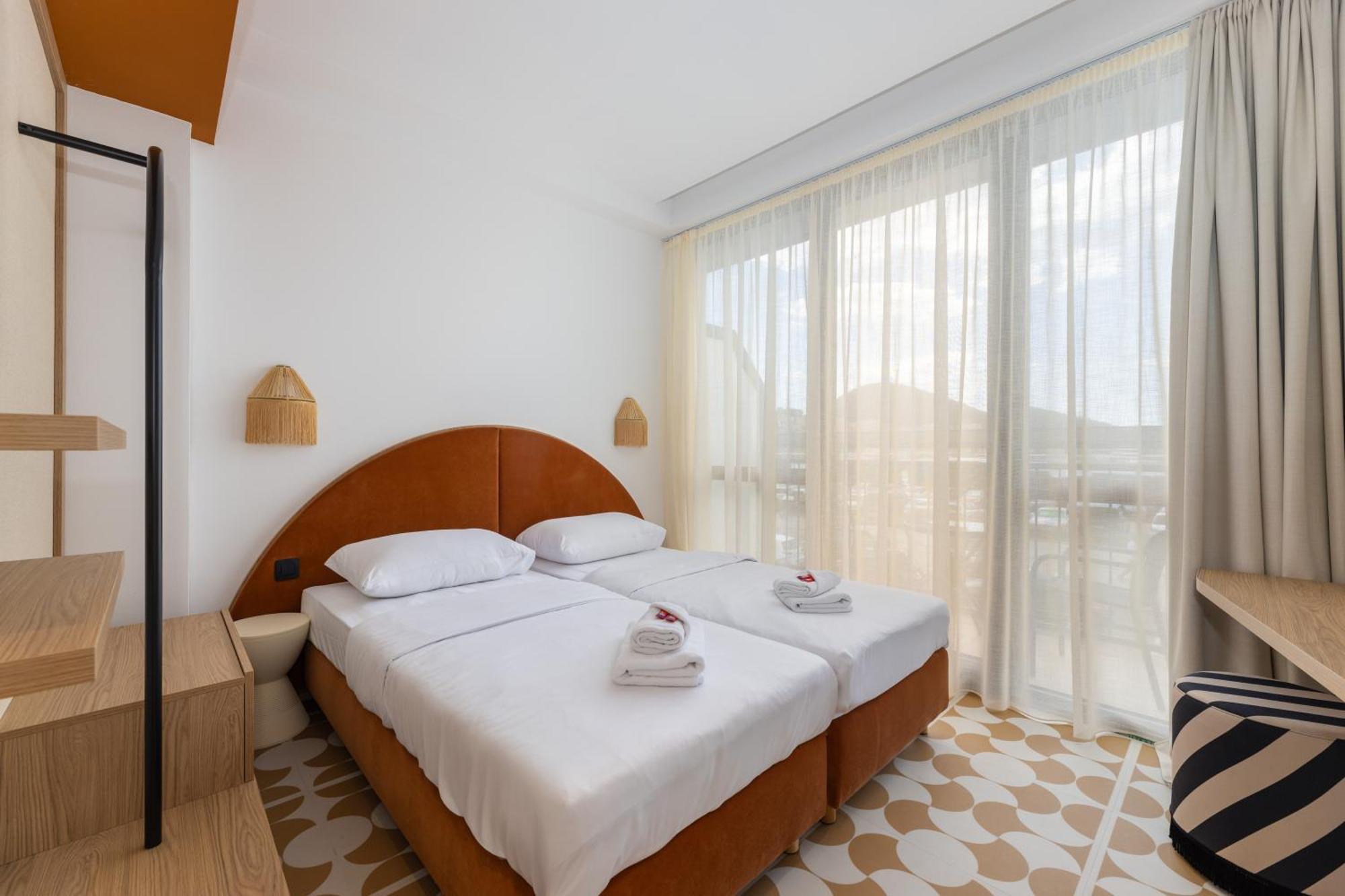 Superior Double or Twin Room Sea View,1770972019:JPEG